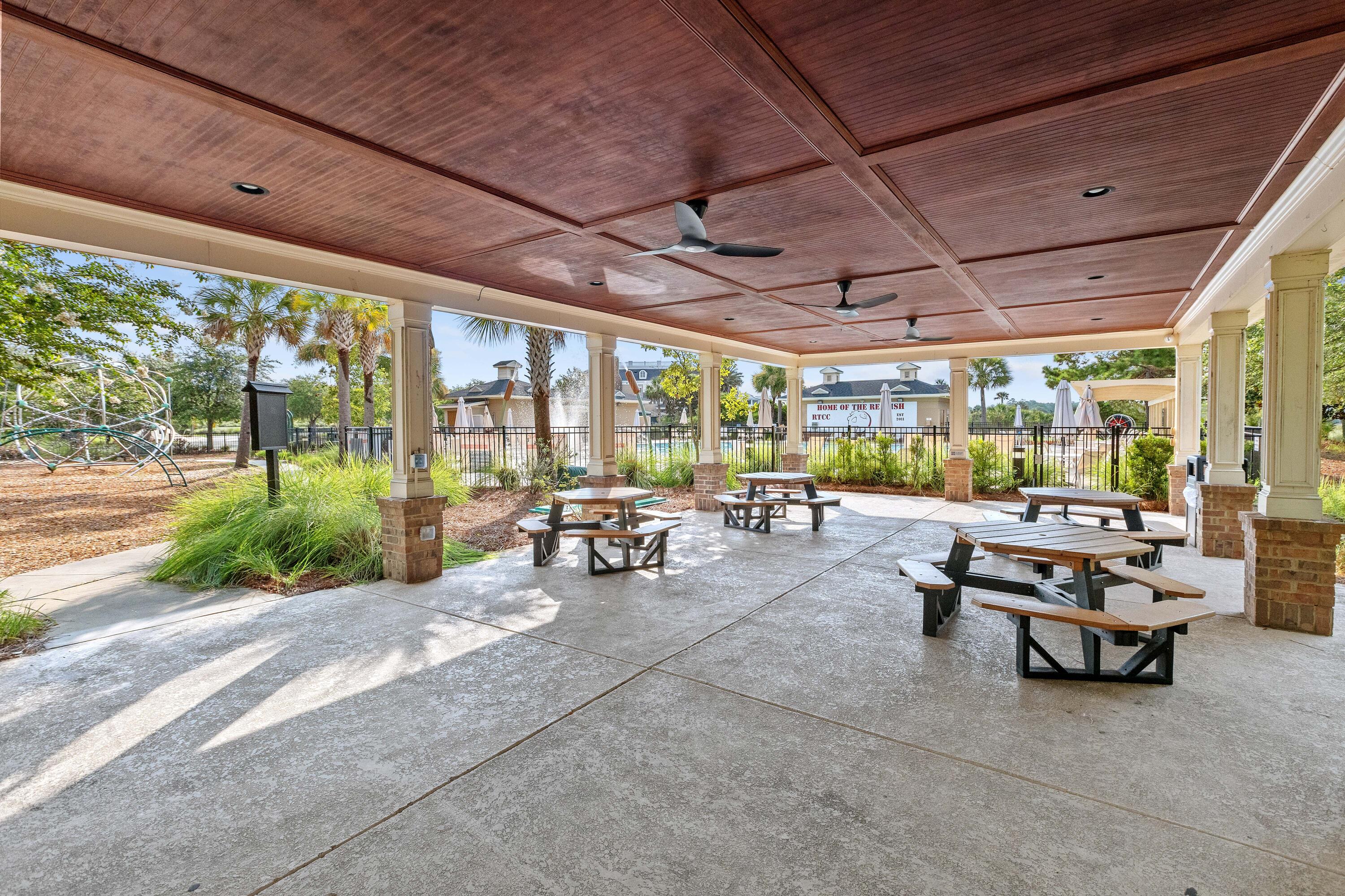 1927 Palmetto Isle Drive