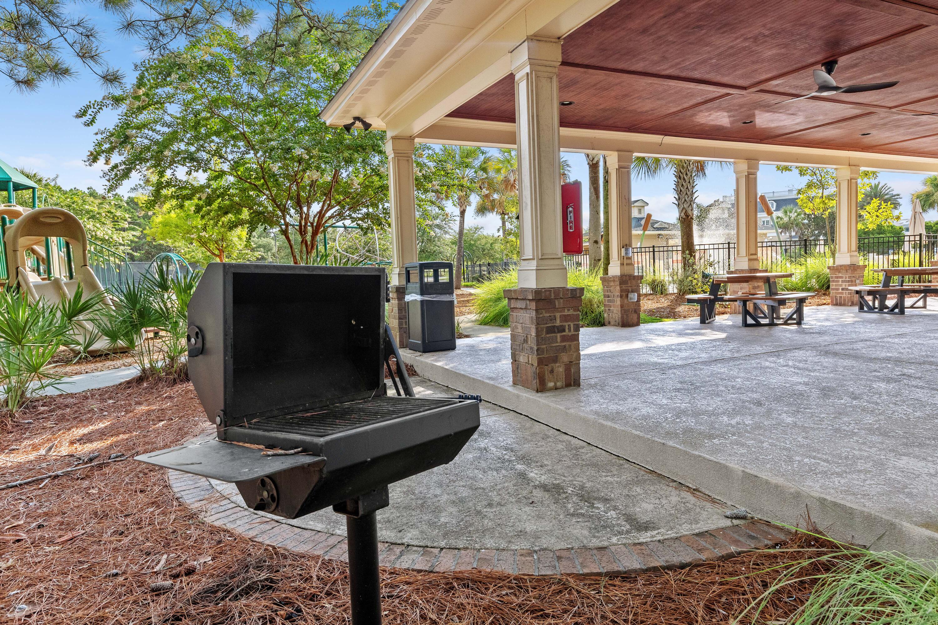 1927 Palmetto Isle Drive