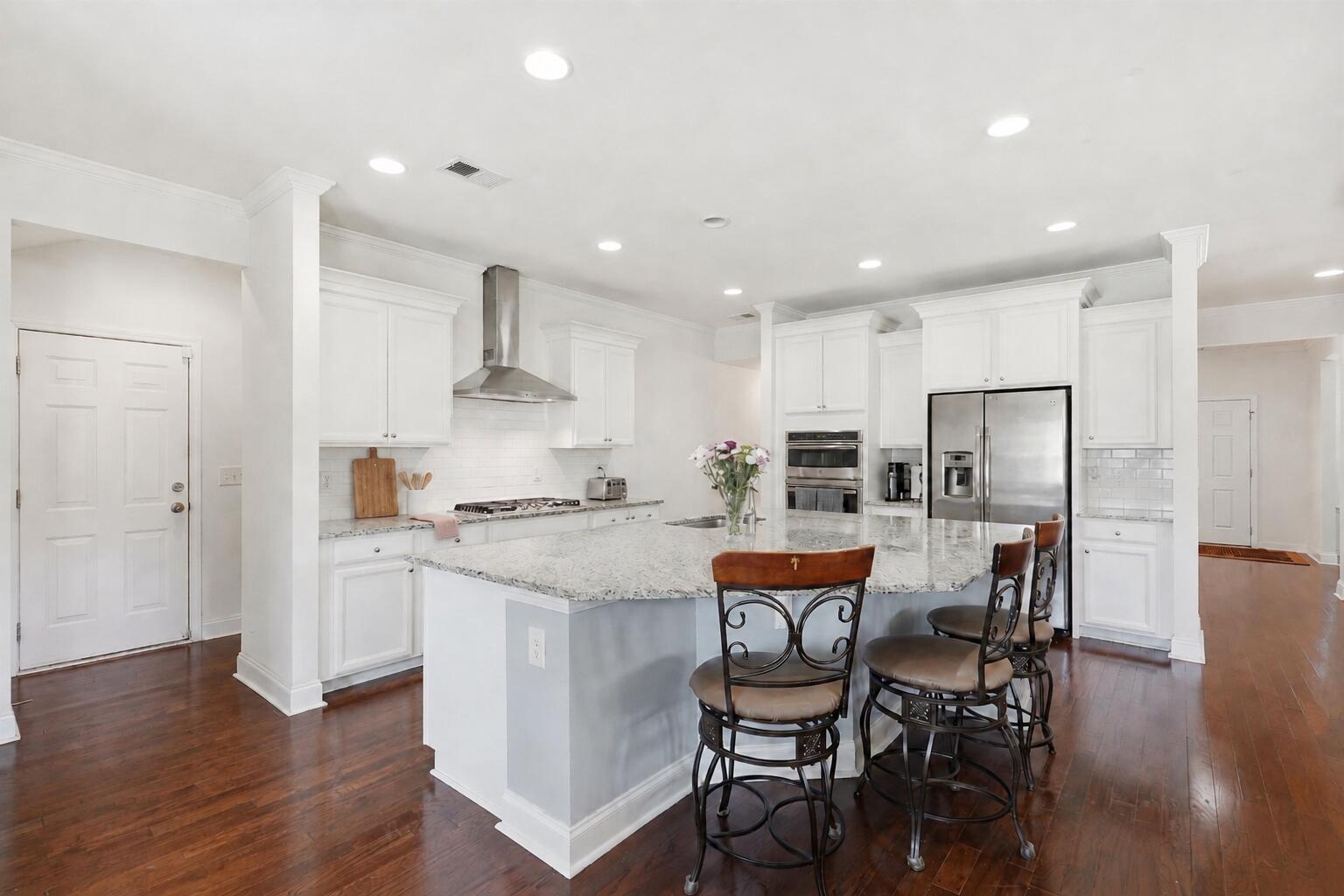 9737 Table Mountain Lane