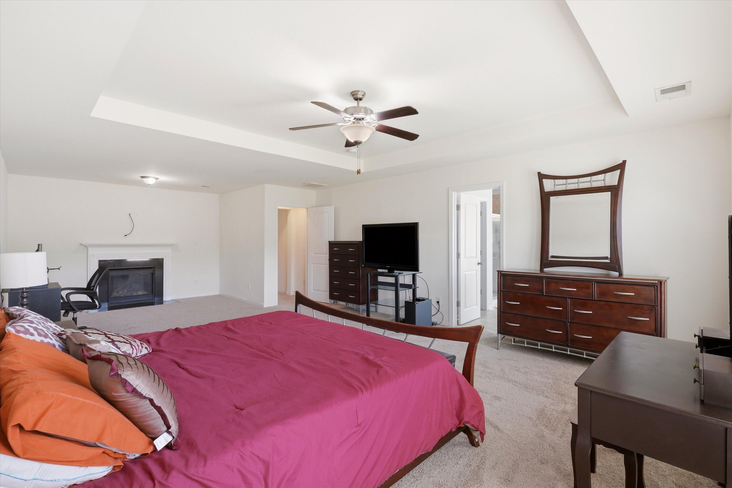 9737 Table Mountain Lane
