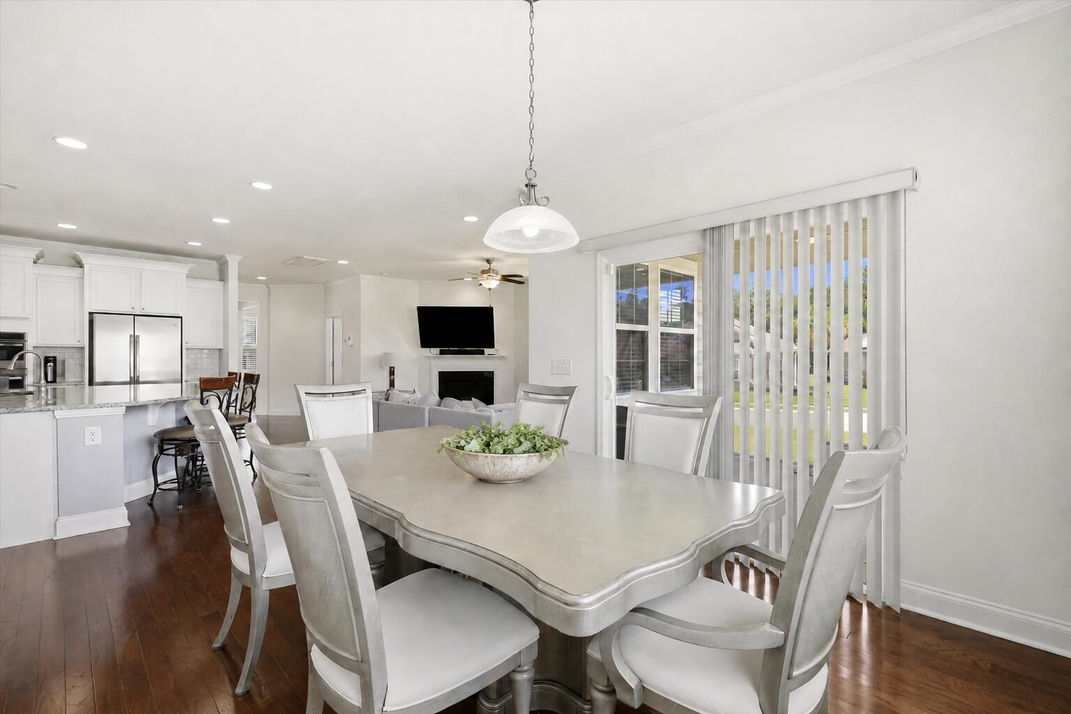 9737 Table Mountain Lane
