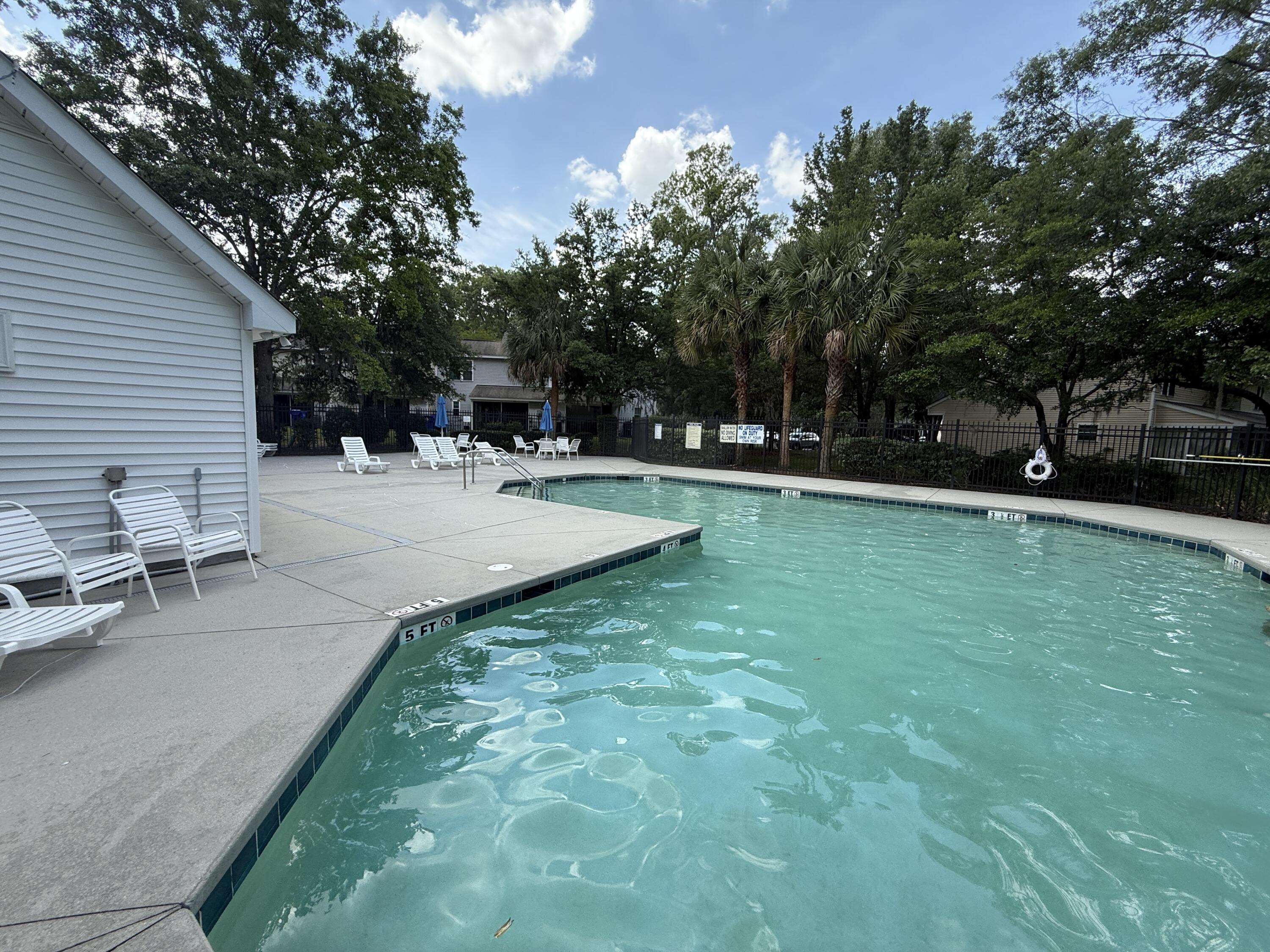 7948 Shadow Oak Drive