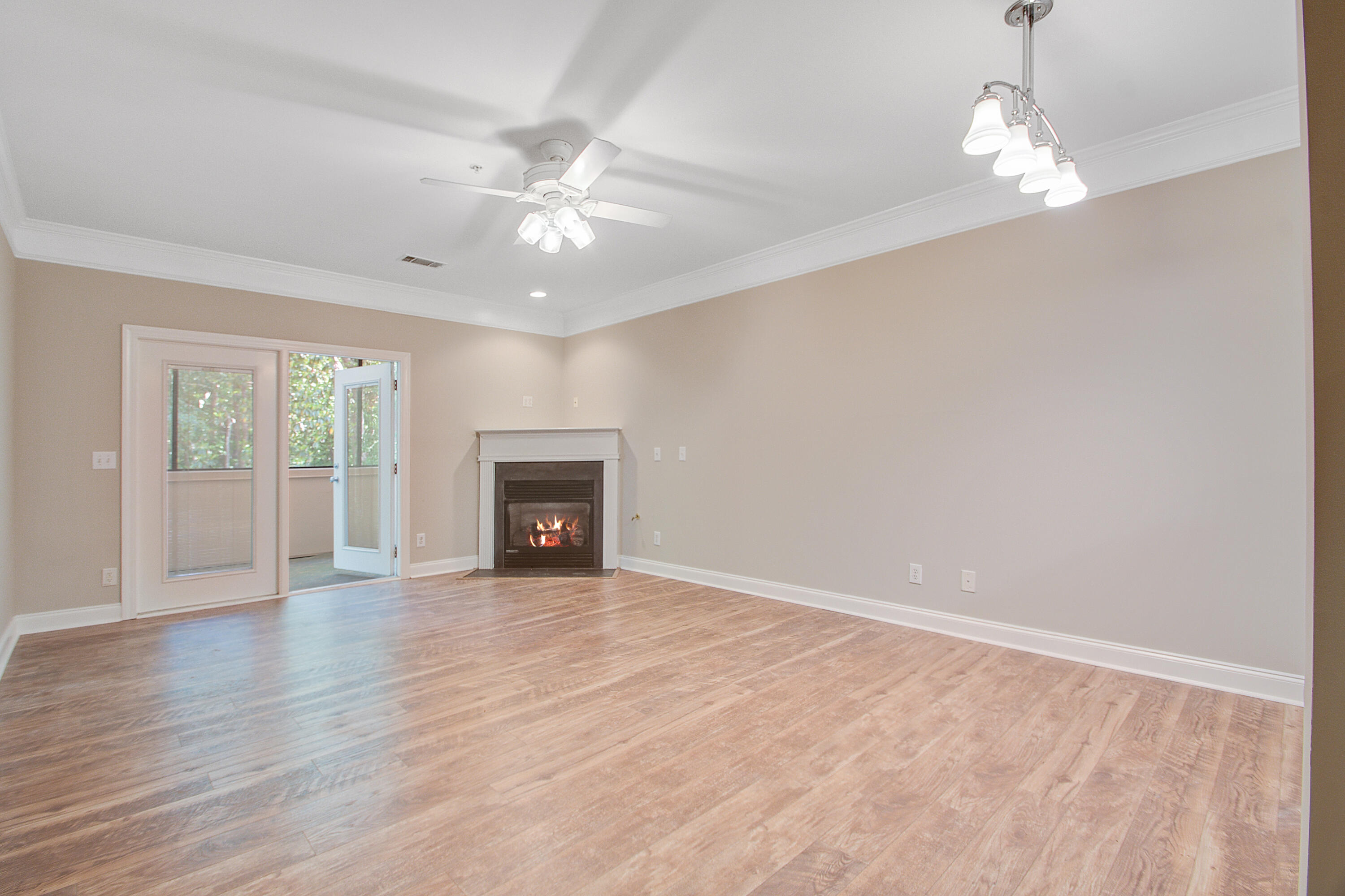 1025 Riverland Woods Place # 214