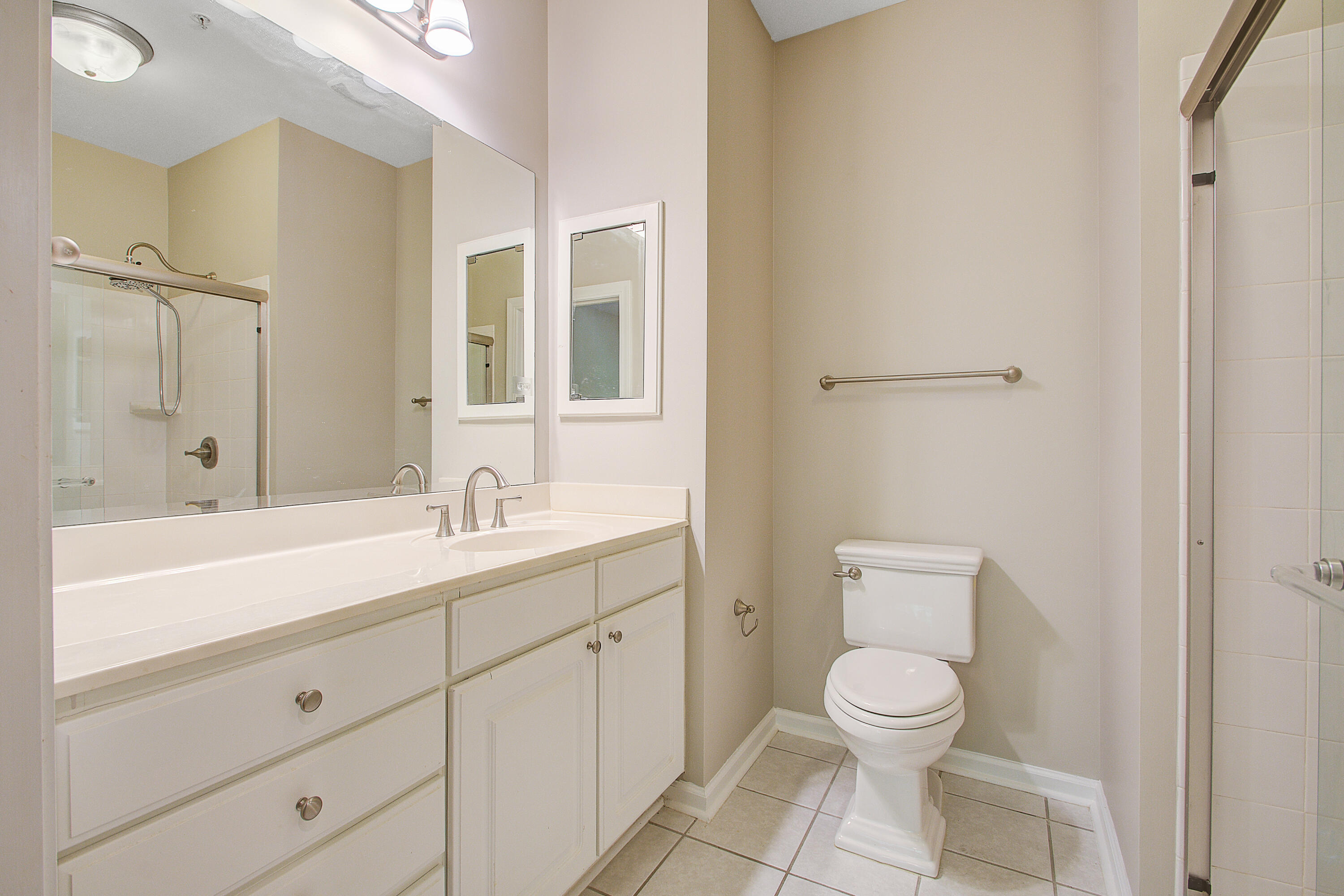 1025 Riverland Woods Place # 214