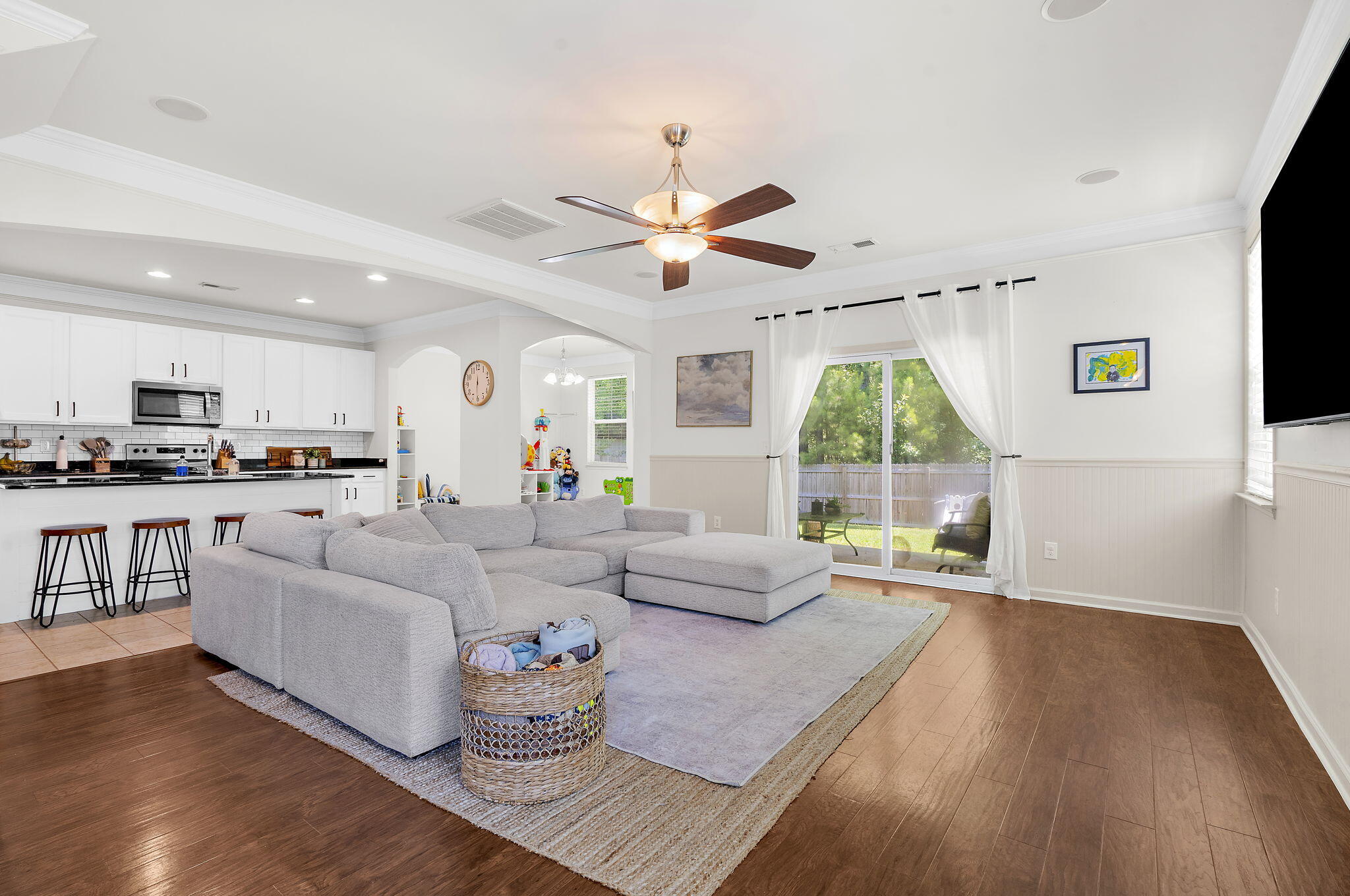 237 Oglethorpe Circle