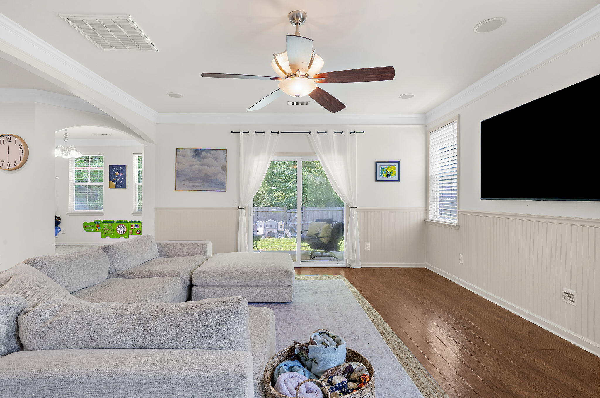 237 Oglethorpe Circle