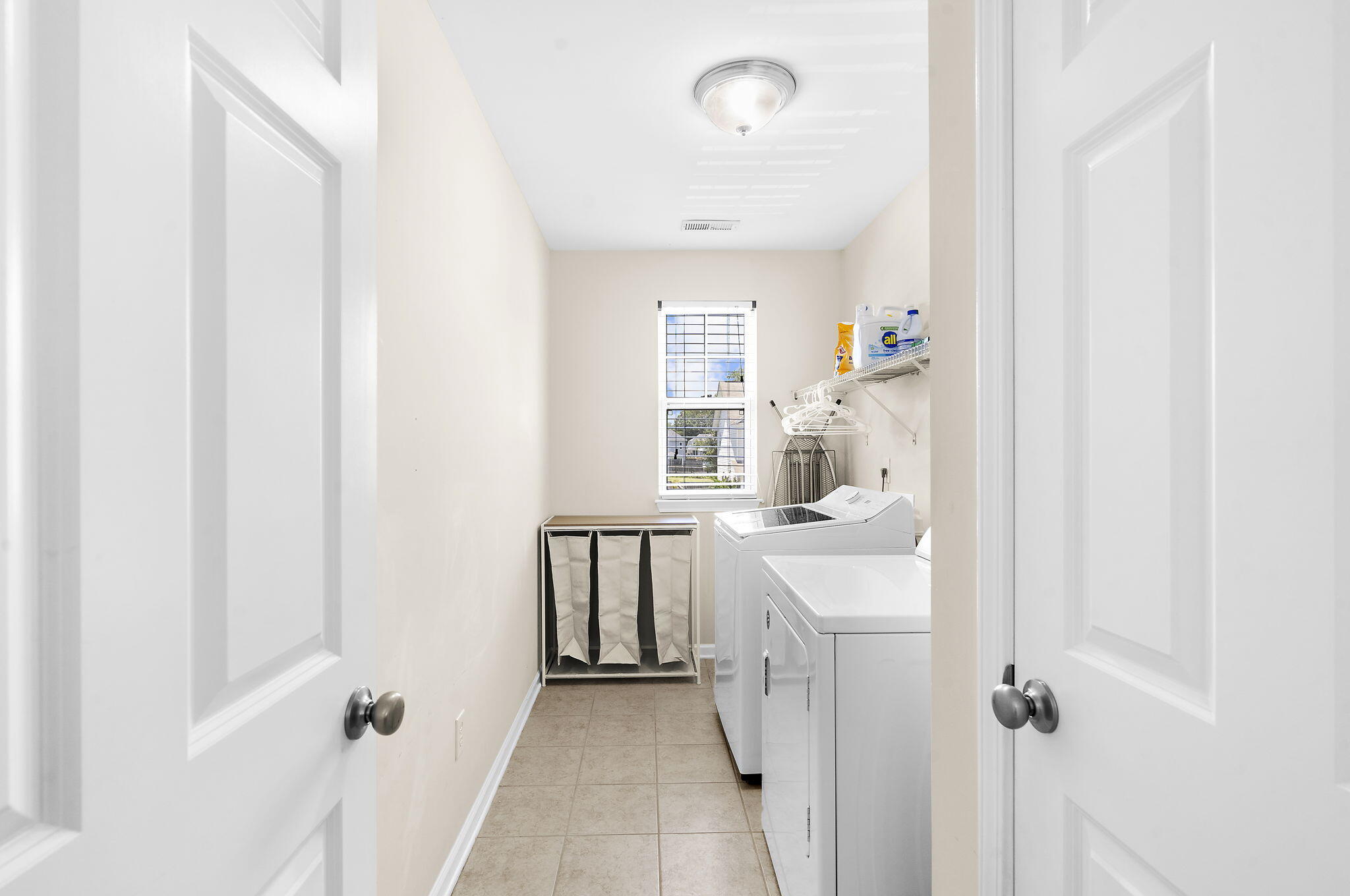 237 Oglethorpe Circle