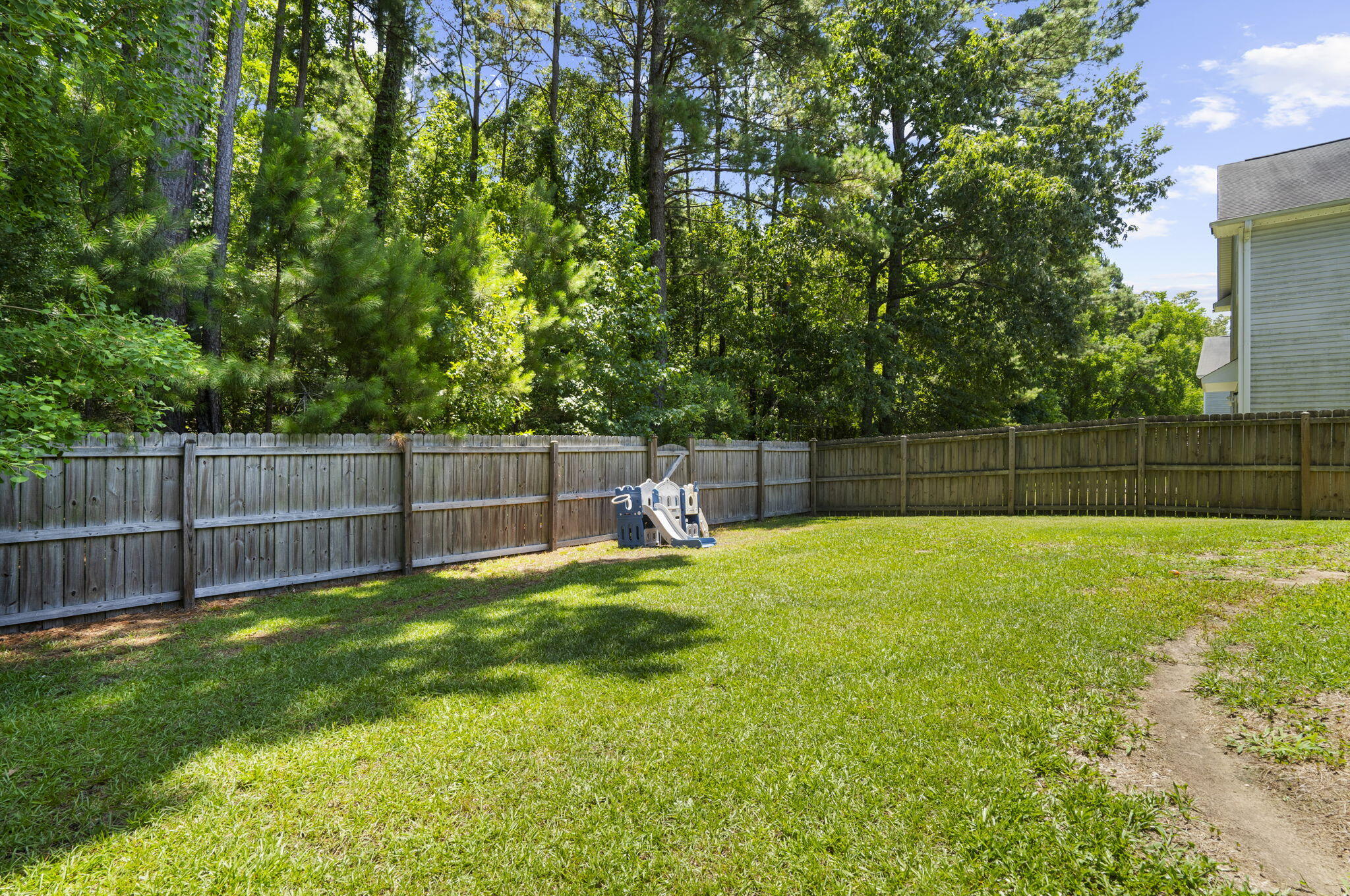 237 Oglethorpe Circle