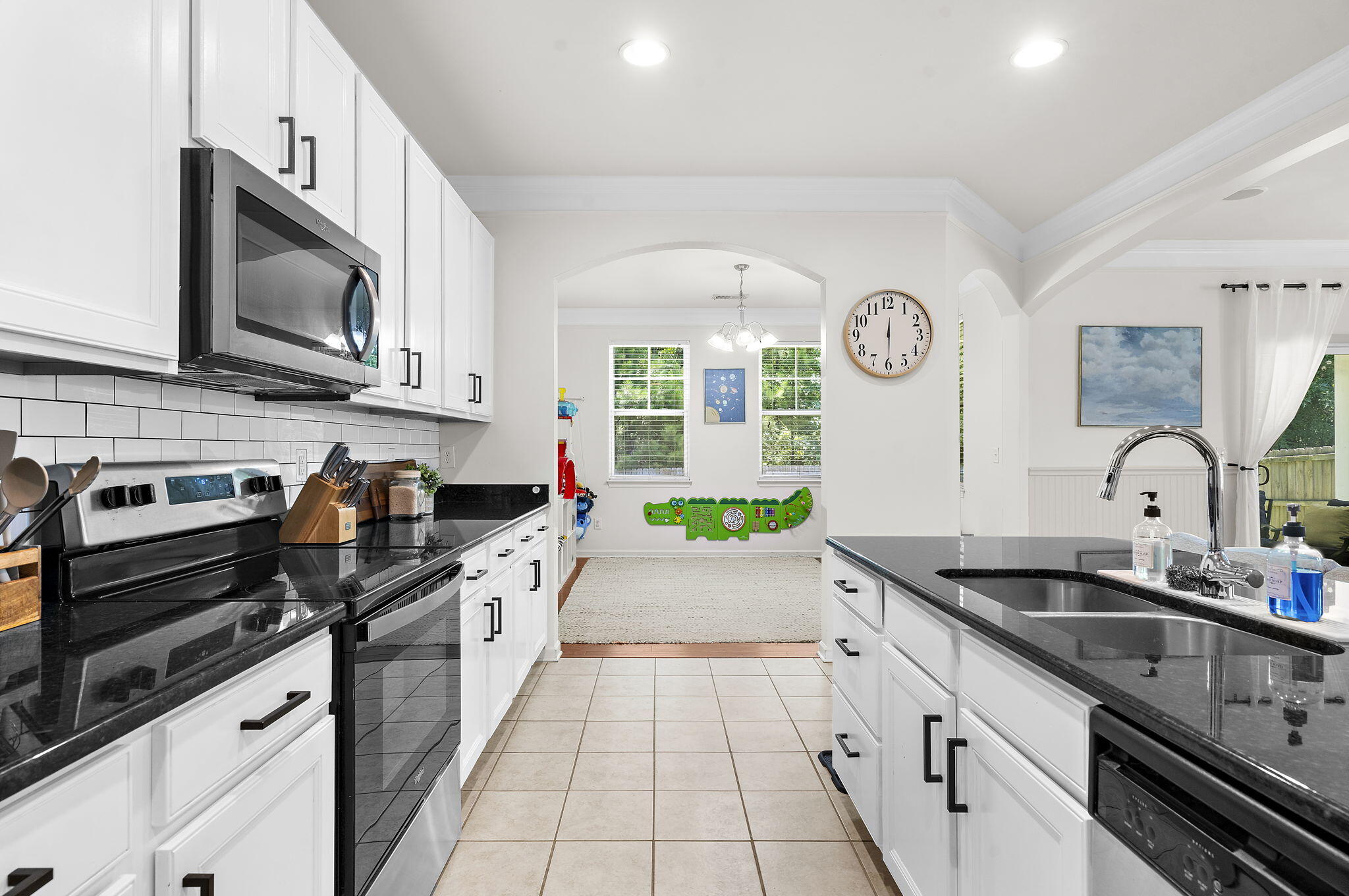 237 Oglethorpe Circle
