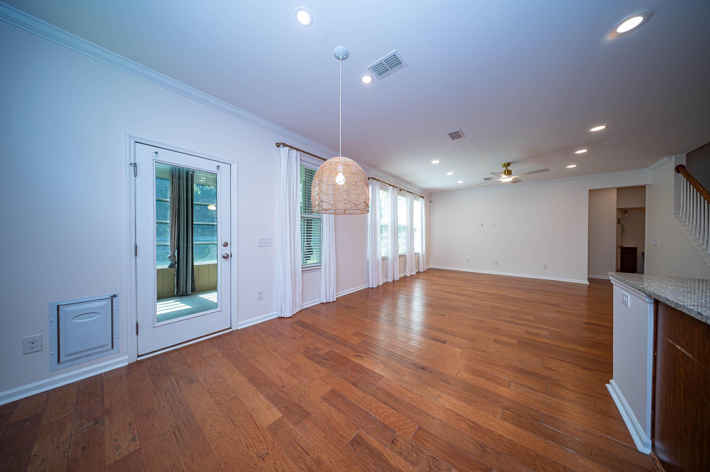 204 Buttercup Lane