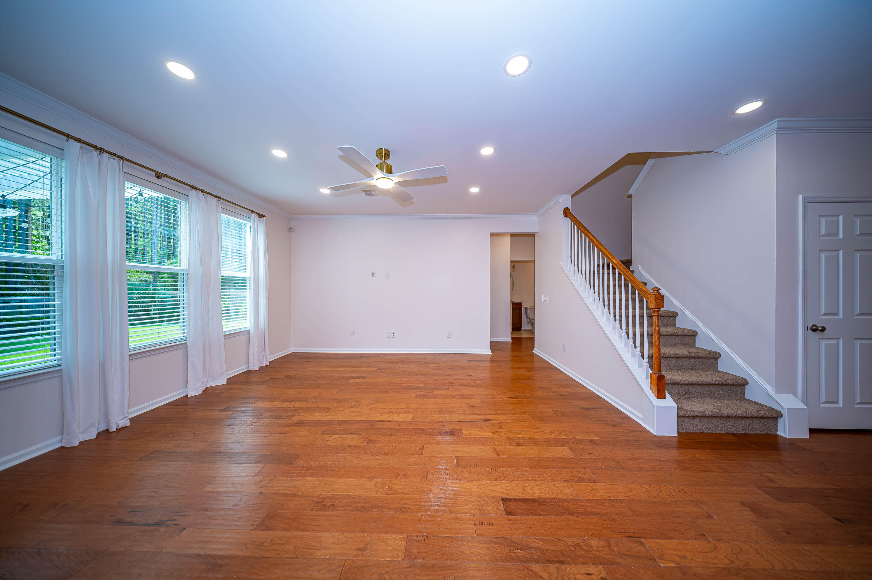 204 Buttercup Lane