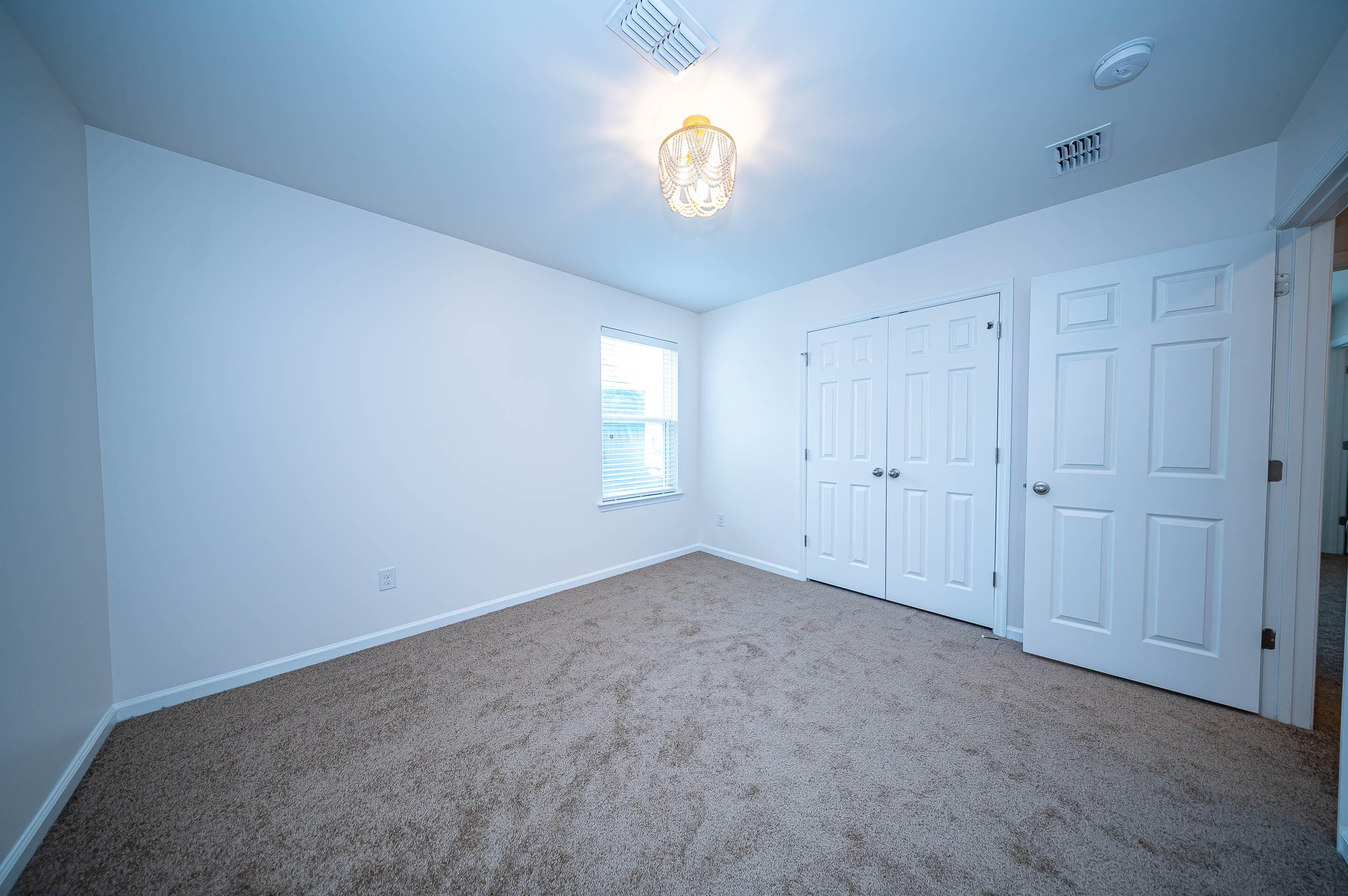 204 Buttercup Lane