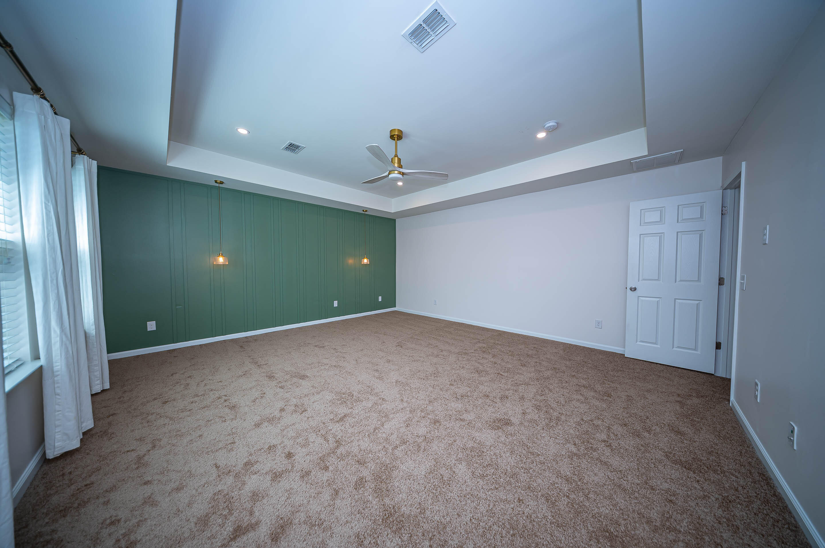 204 Buttercup Lane