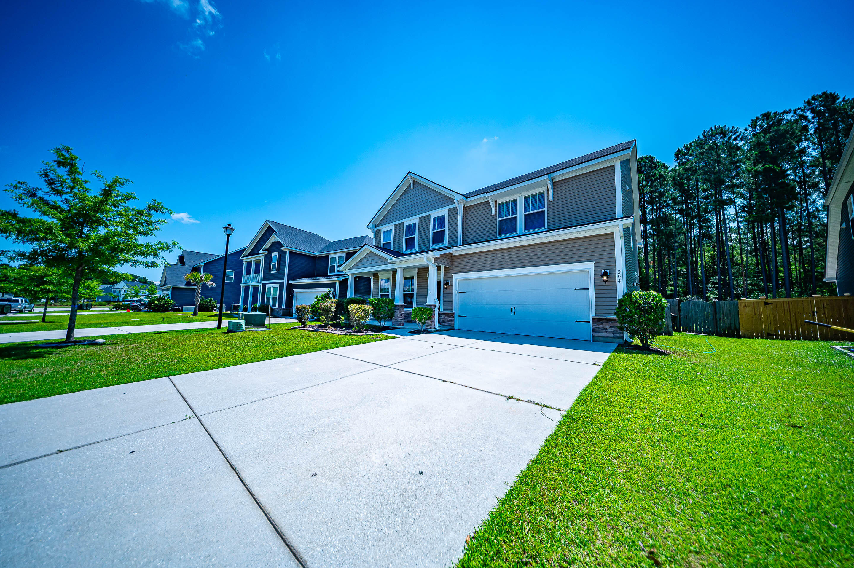 204 Buttercup Lane