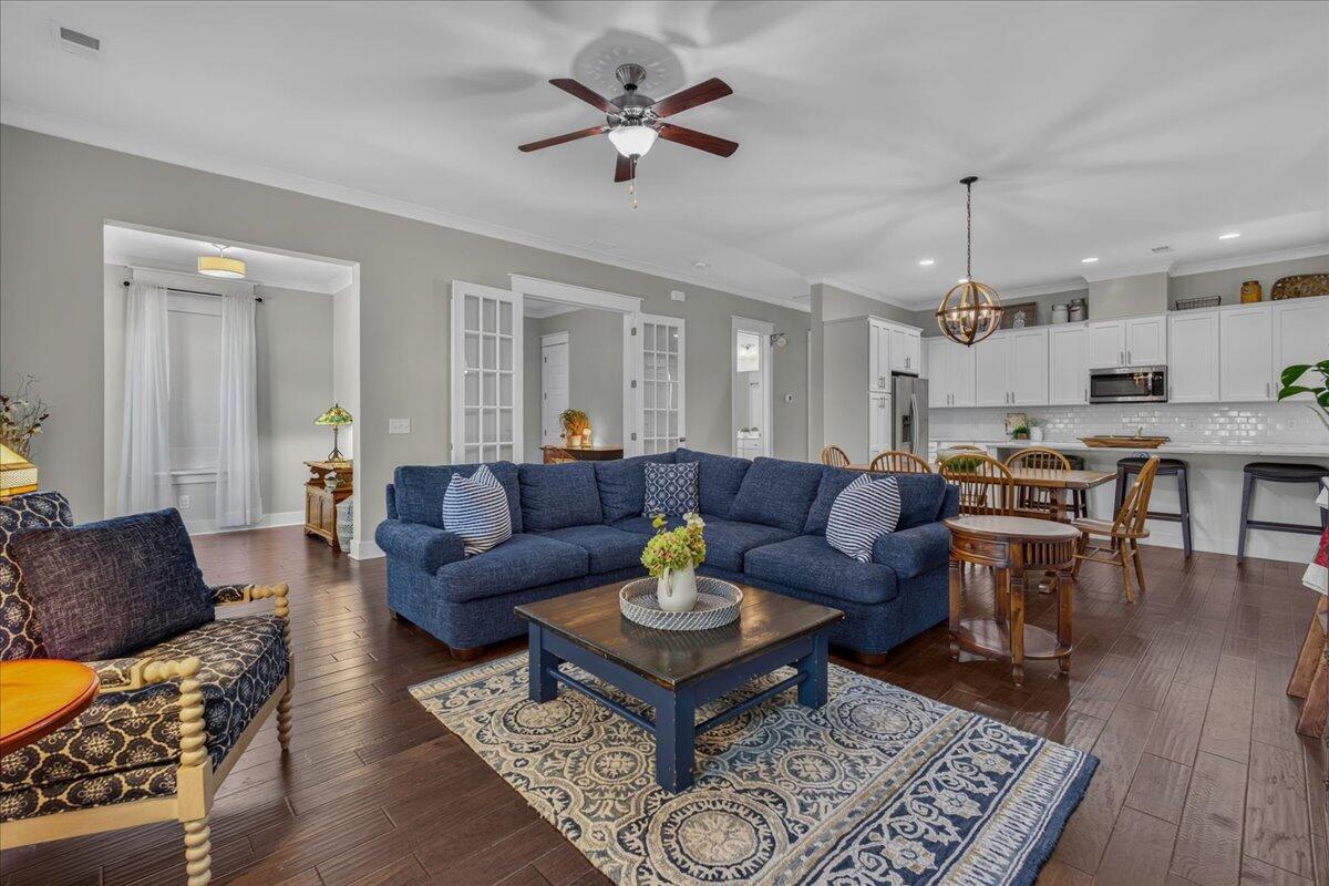 428 Watergrass Way