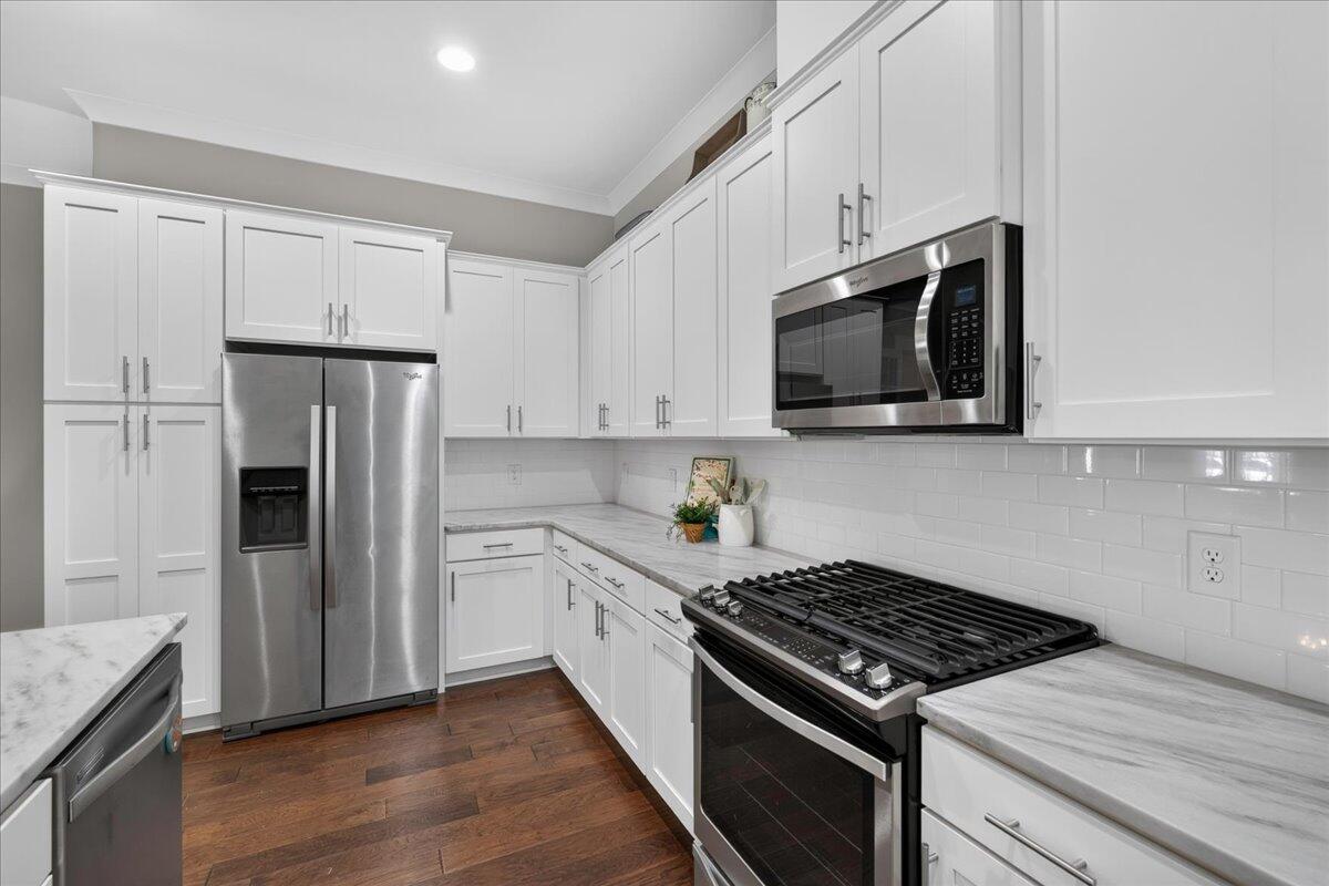 428 Watergrass Way