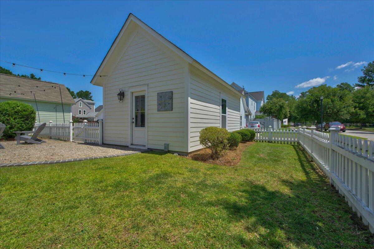 428 Watergrass Way