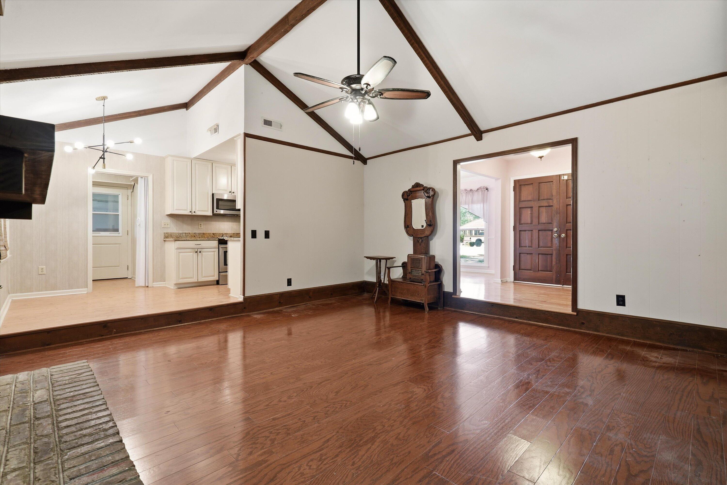 1828 Gun Club Road