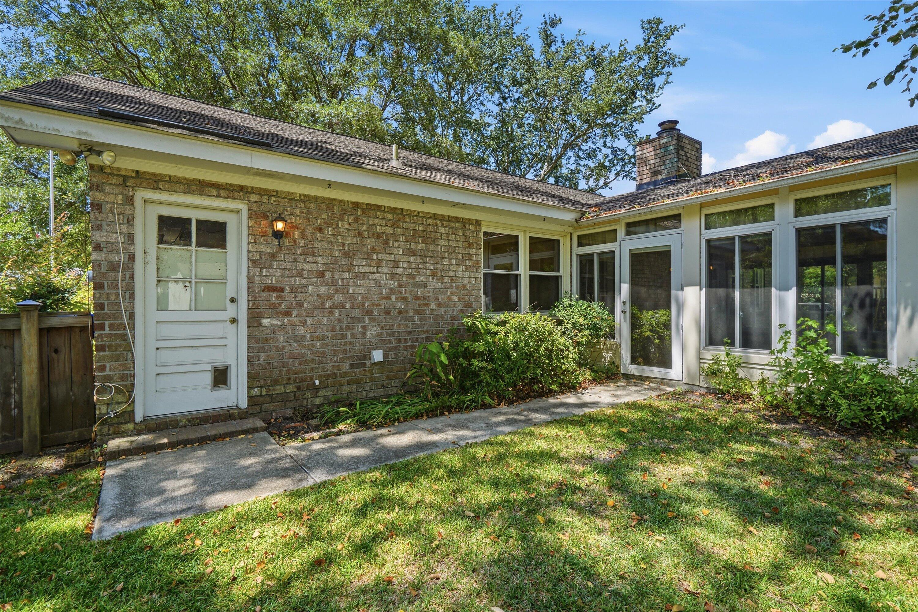 1828 Gun Club Road