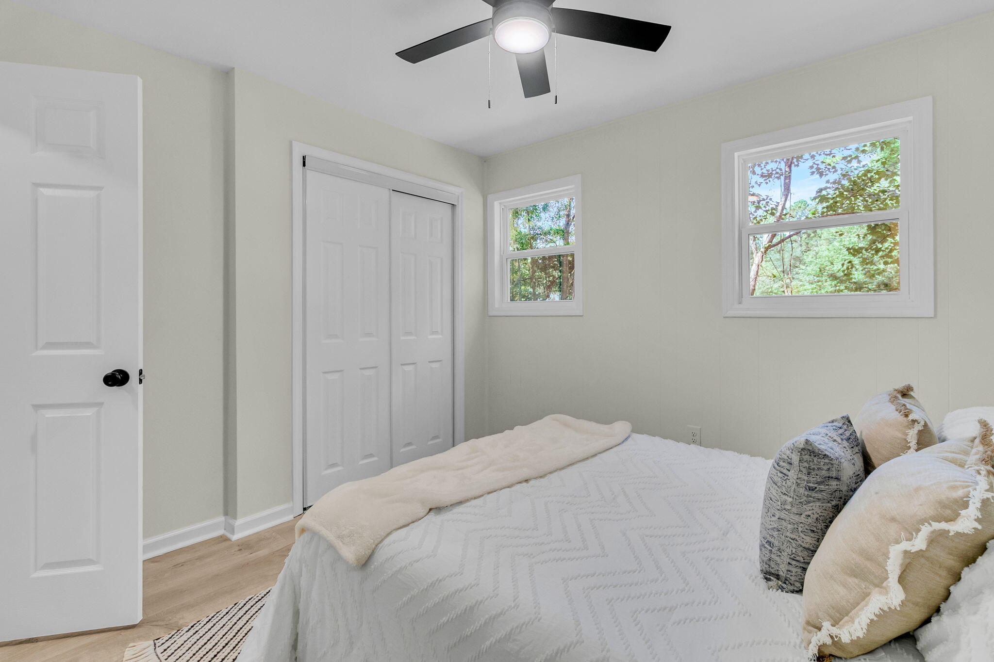 709 Dolph Lane, McClellanville