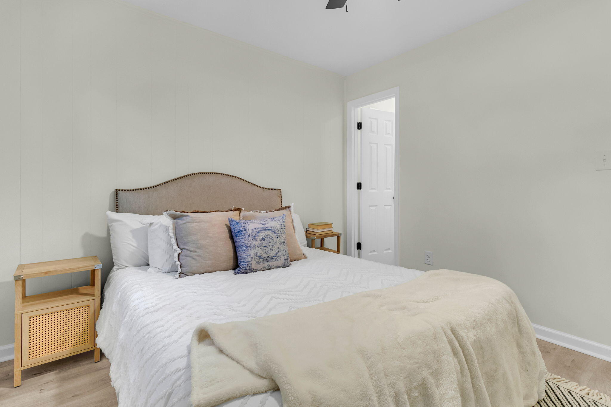 709 Dolph Lane, McClellanville