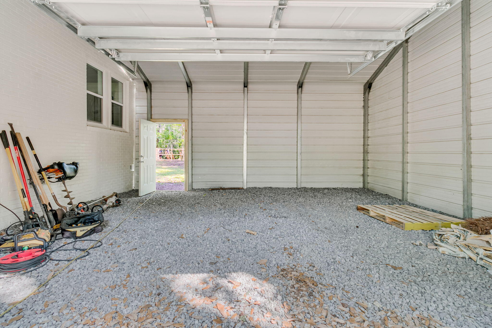 709 Dolph Lane, McClellanville