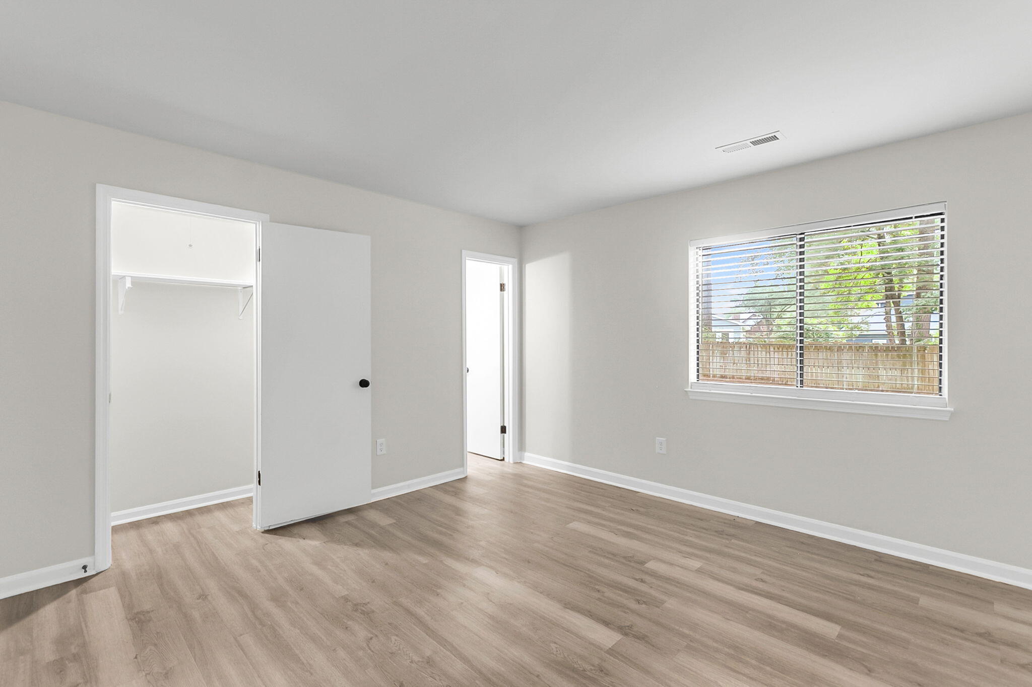 206 Tram Boulevard