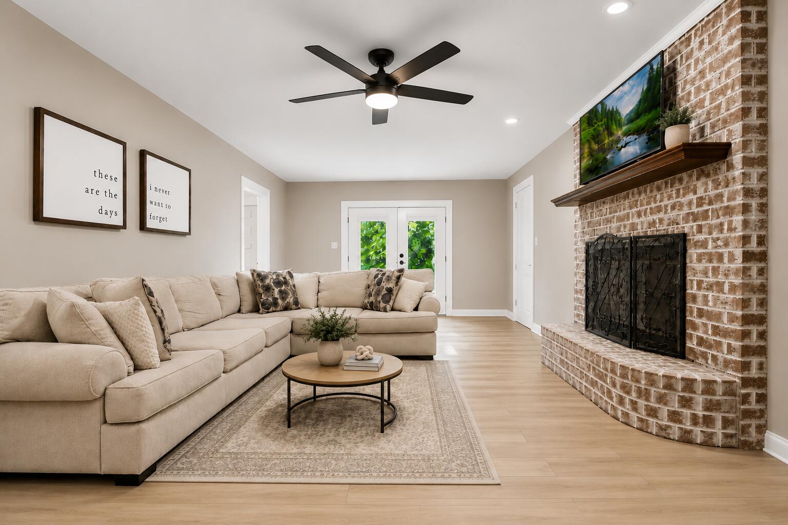 1547 Sterling Oaks Drive