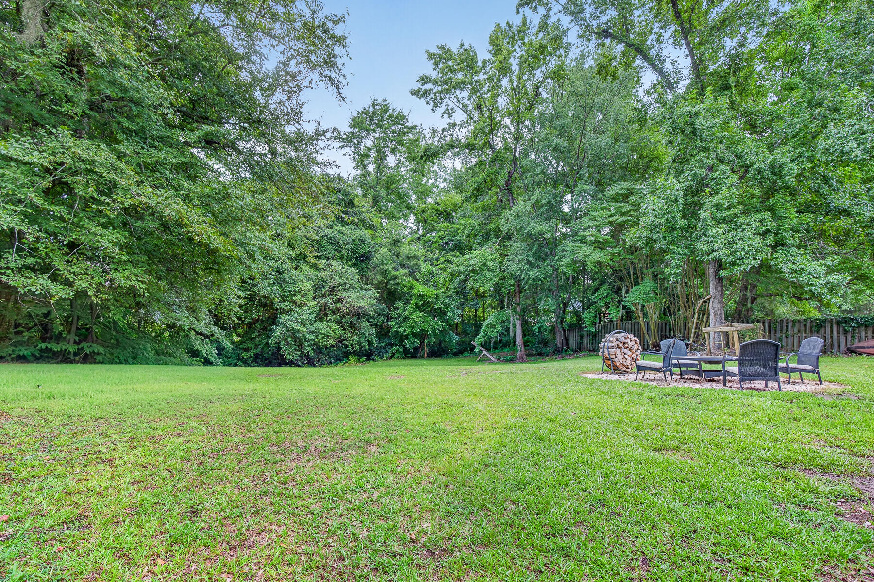 1547 Sterling Oaks Drive