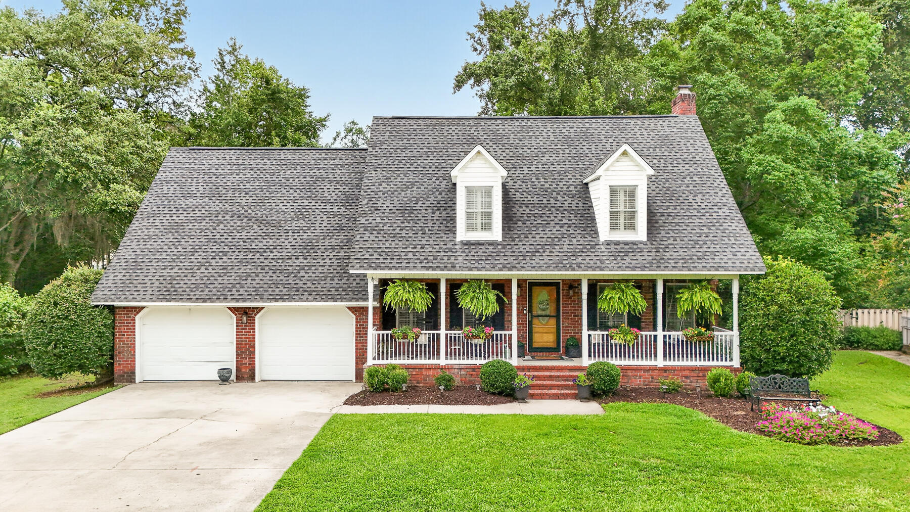 1547 Sterling Oaks Drive