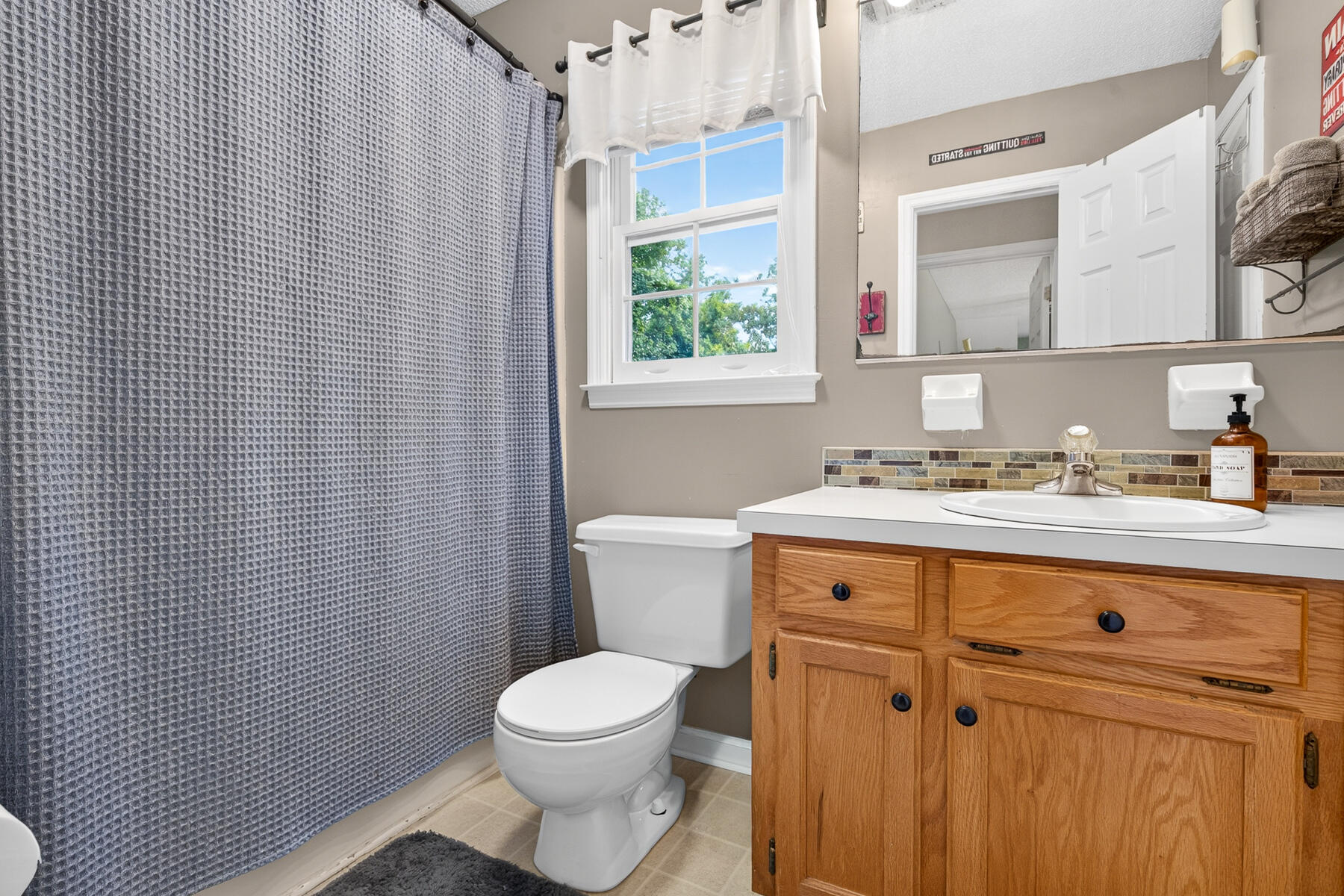1547 Sterling Oaks Drive