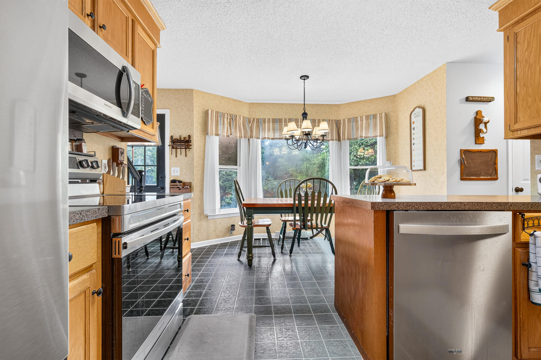 1547 Sterling Oaks Drive