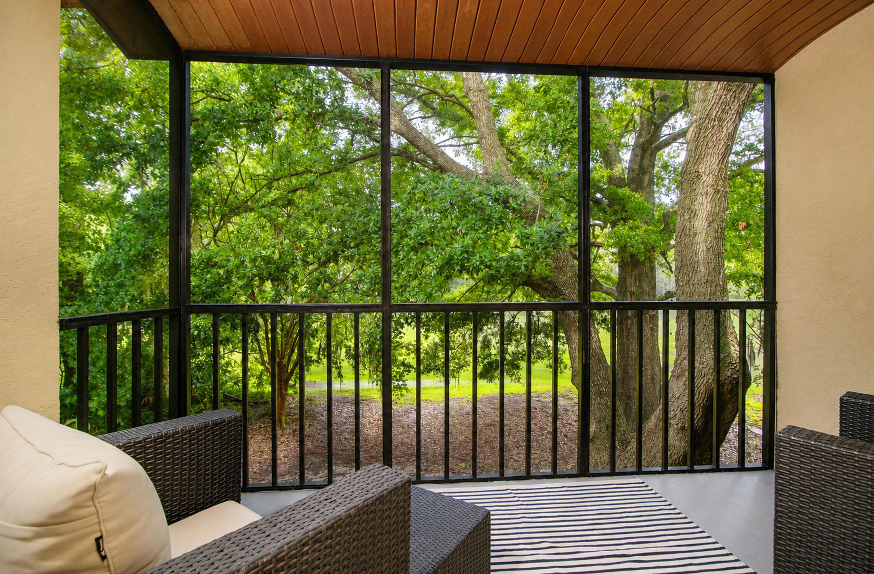 2945 Dove Haven Court Unit G