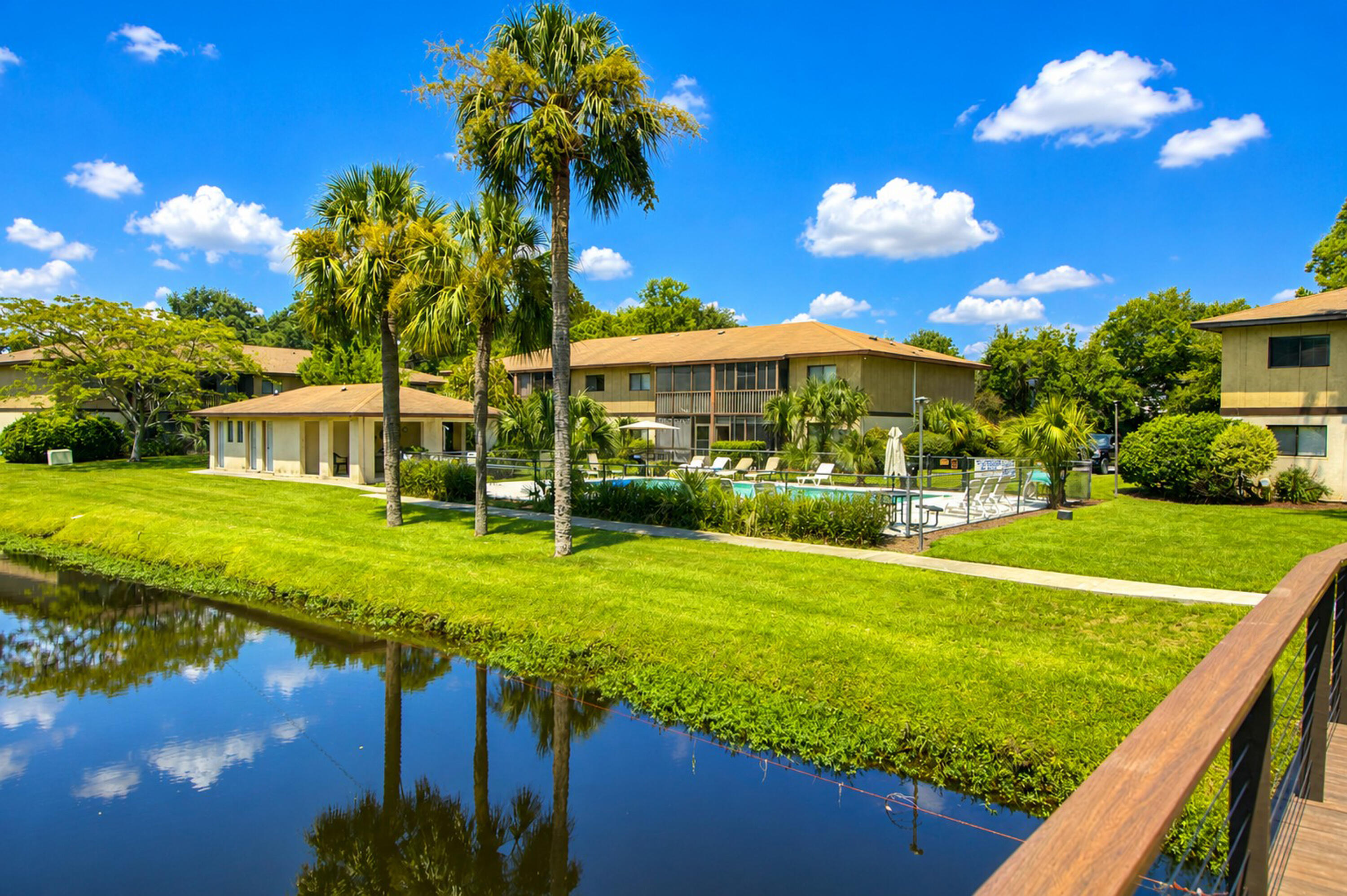 2945 Dove Haven Court Unit G