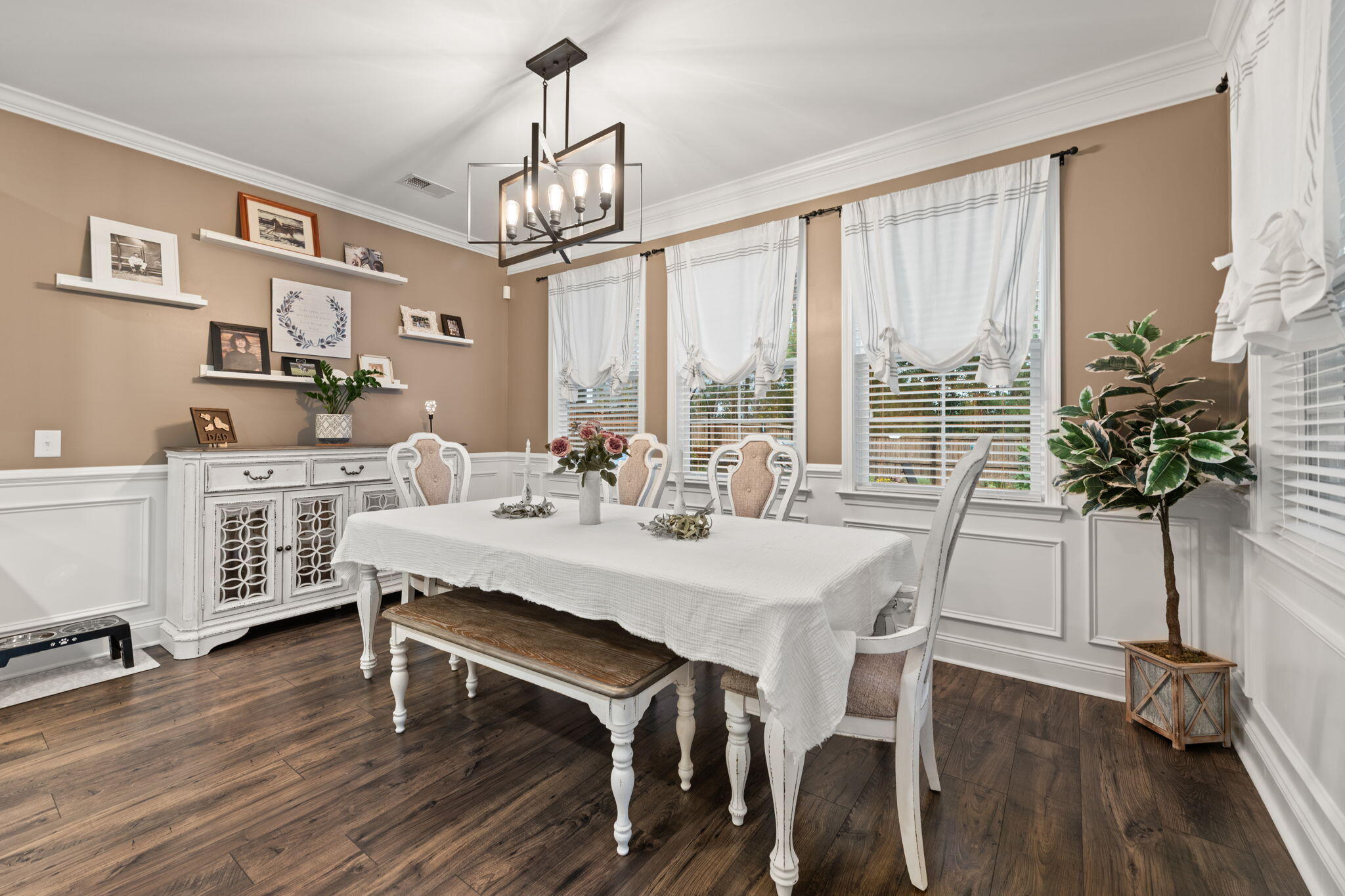 427 Whispering Breeze Lane