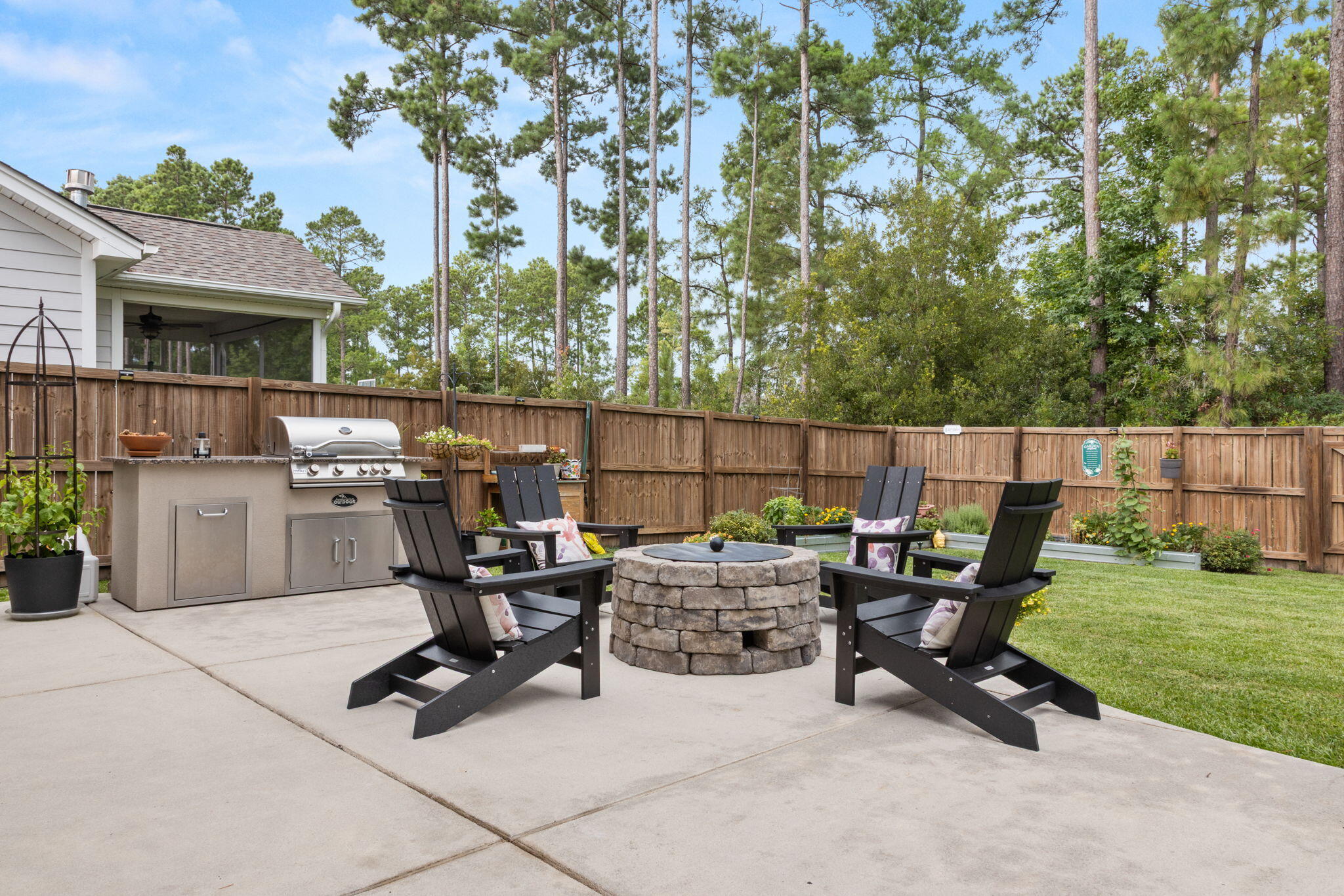 427 Whispering Breeze Lane