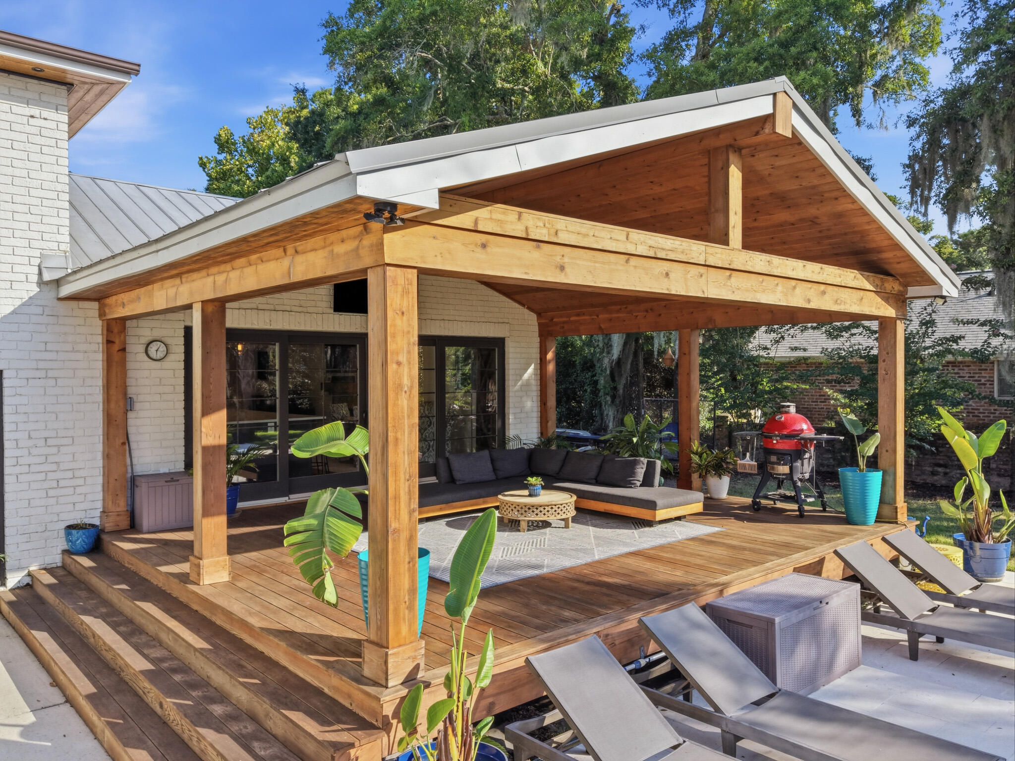 678 Edmonds Drive