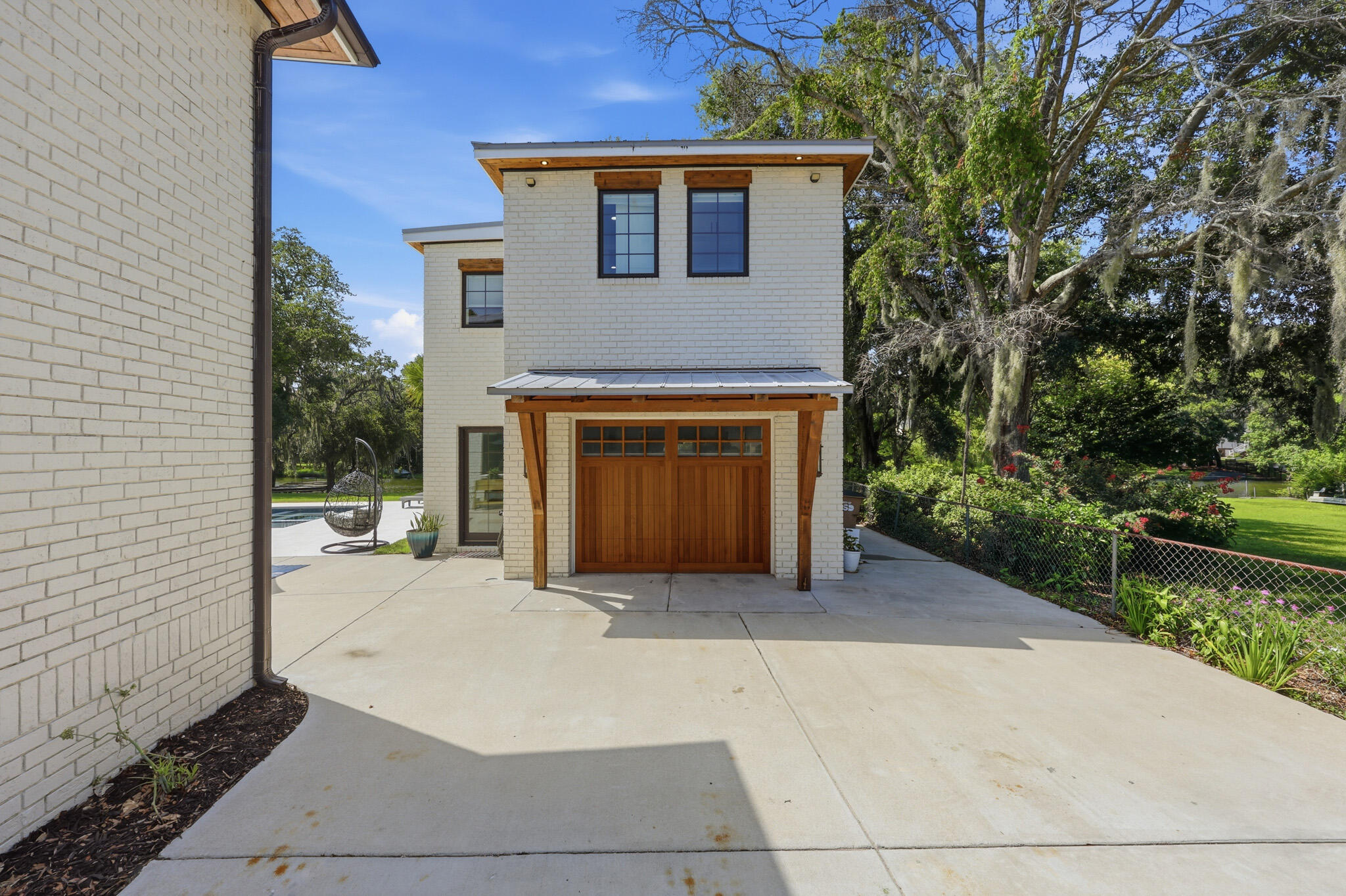 678 Edmonds Drive