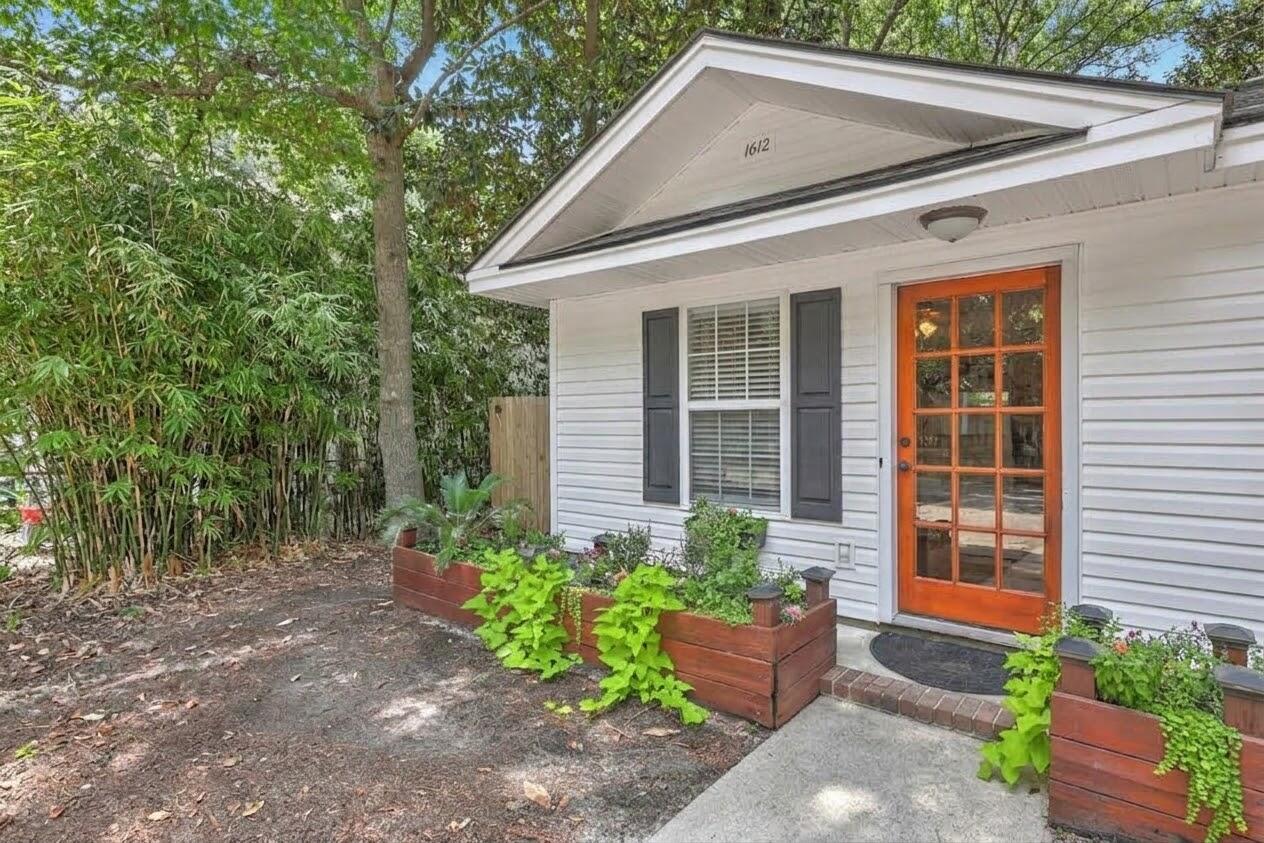 1612 Poinsettia Road
