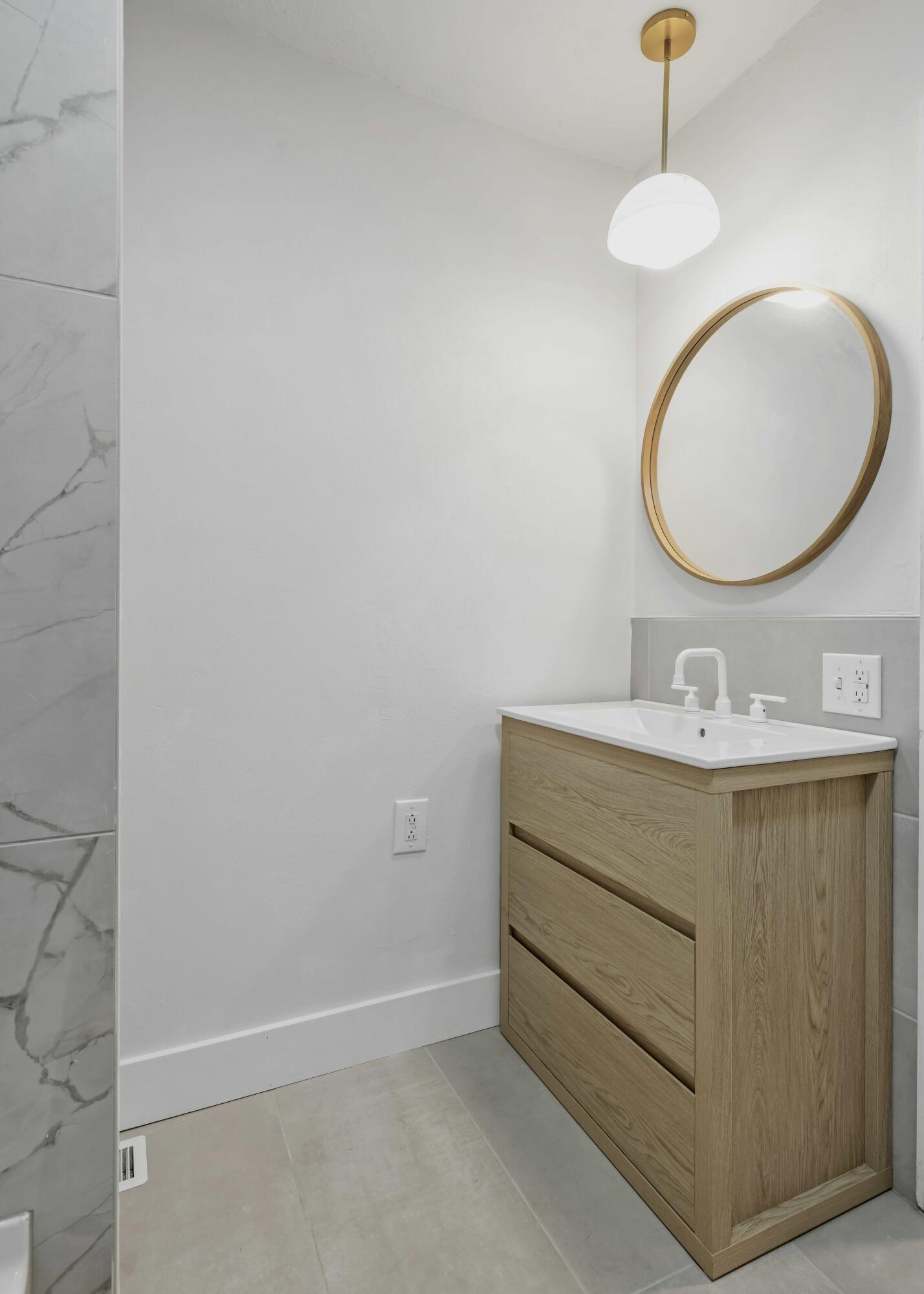 2679 Olympia Avenue # B Unit: Units A & B