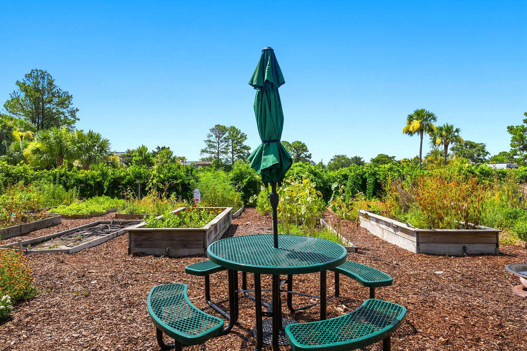 4 Teal Court