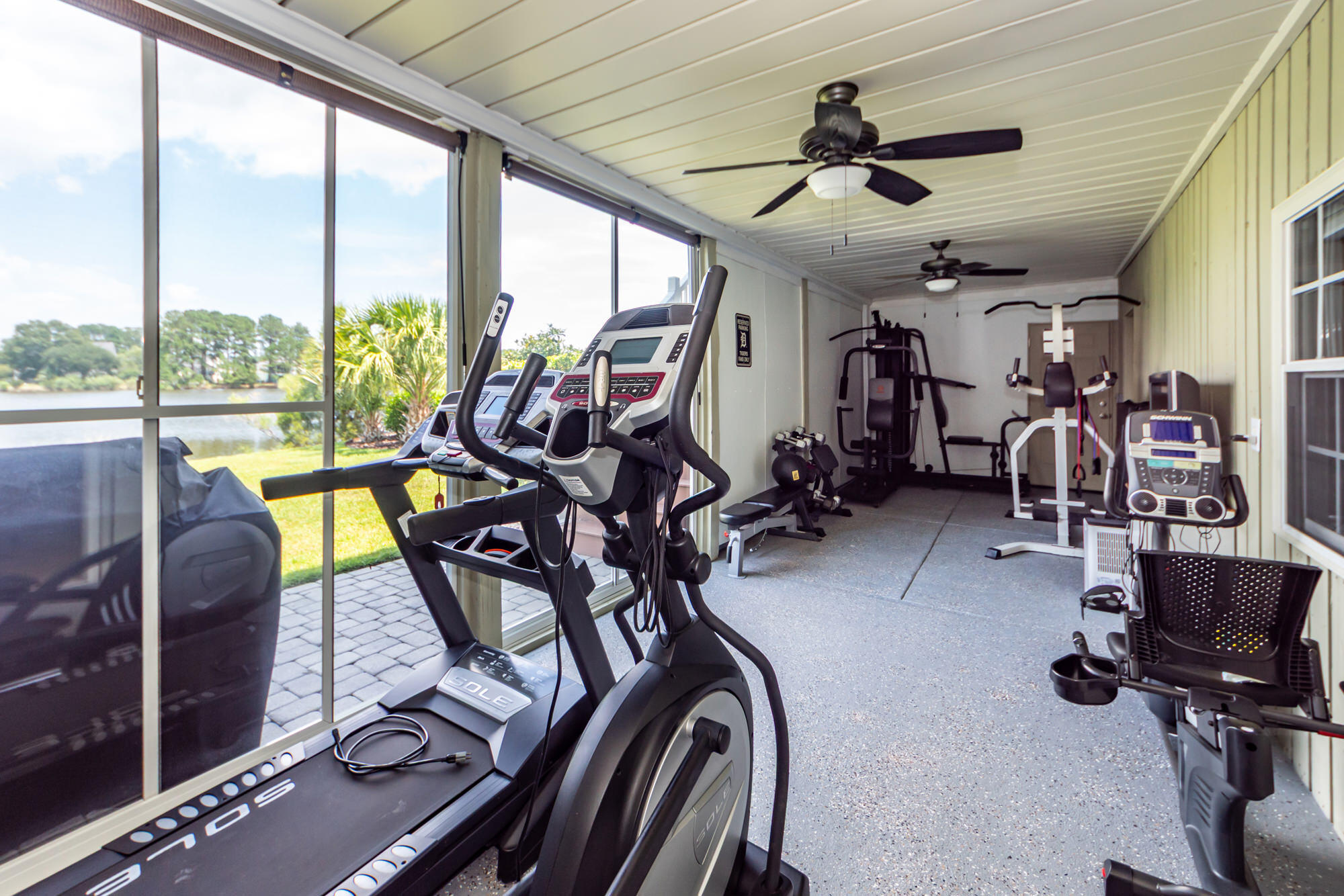 1605 Rivertowne Country Club Drive