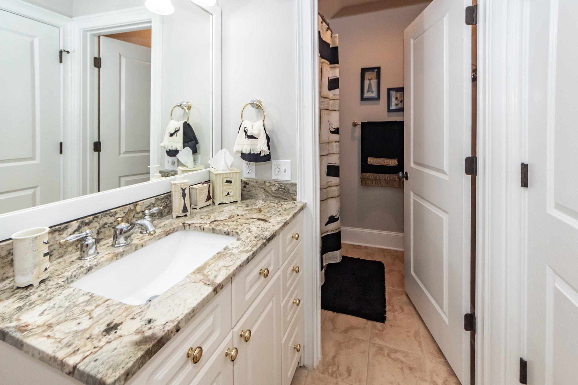 1605 Rivertowne Country Club Drive
