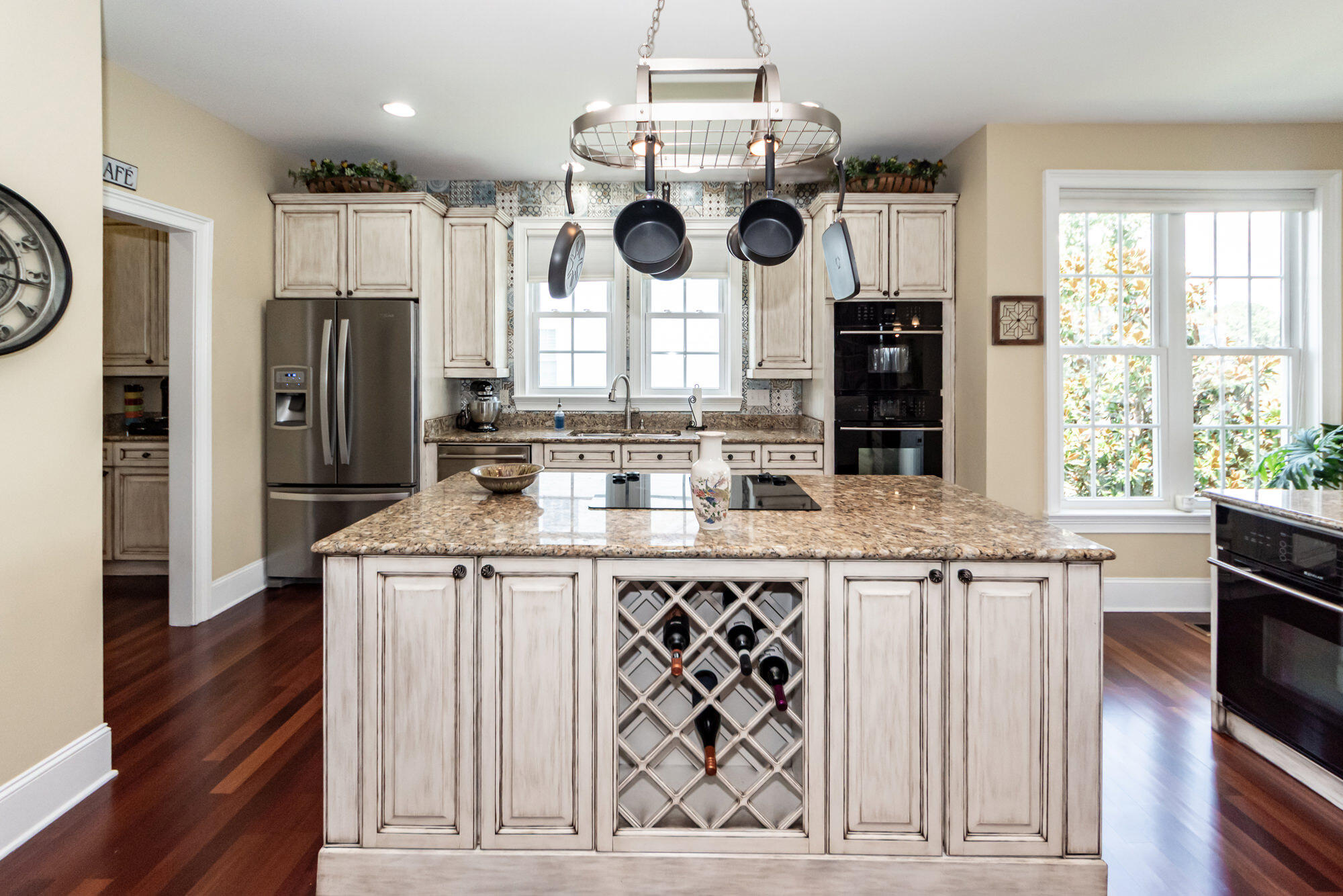 1605 Rivertowne Country Club Drive