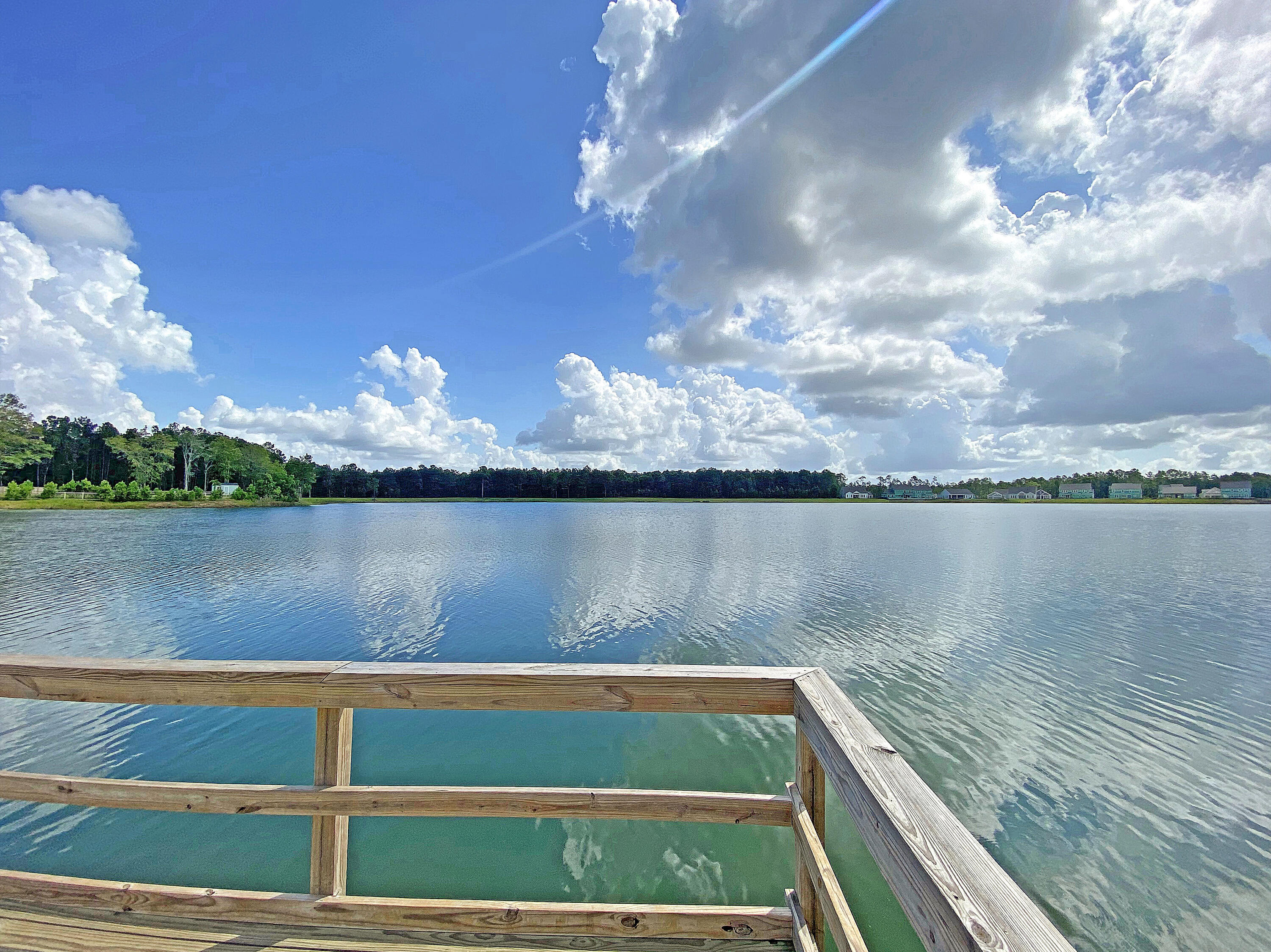 562 Pontoon Road