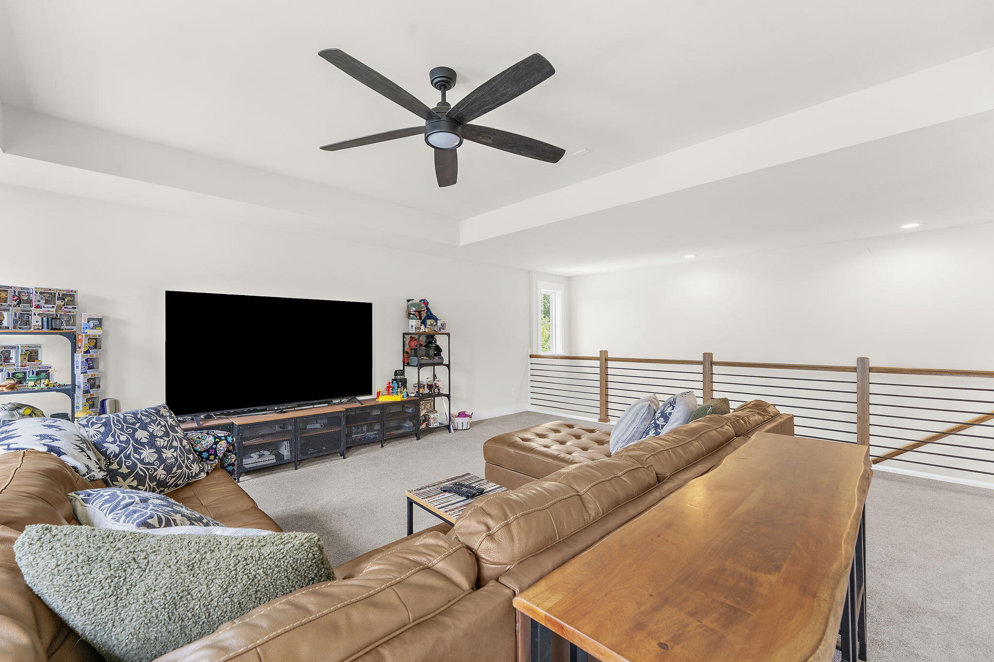 5912- B Maple Street