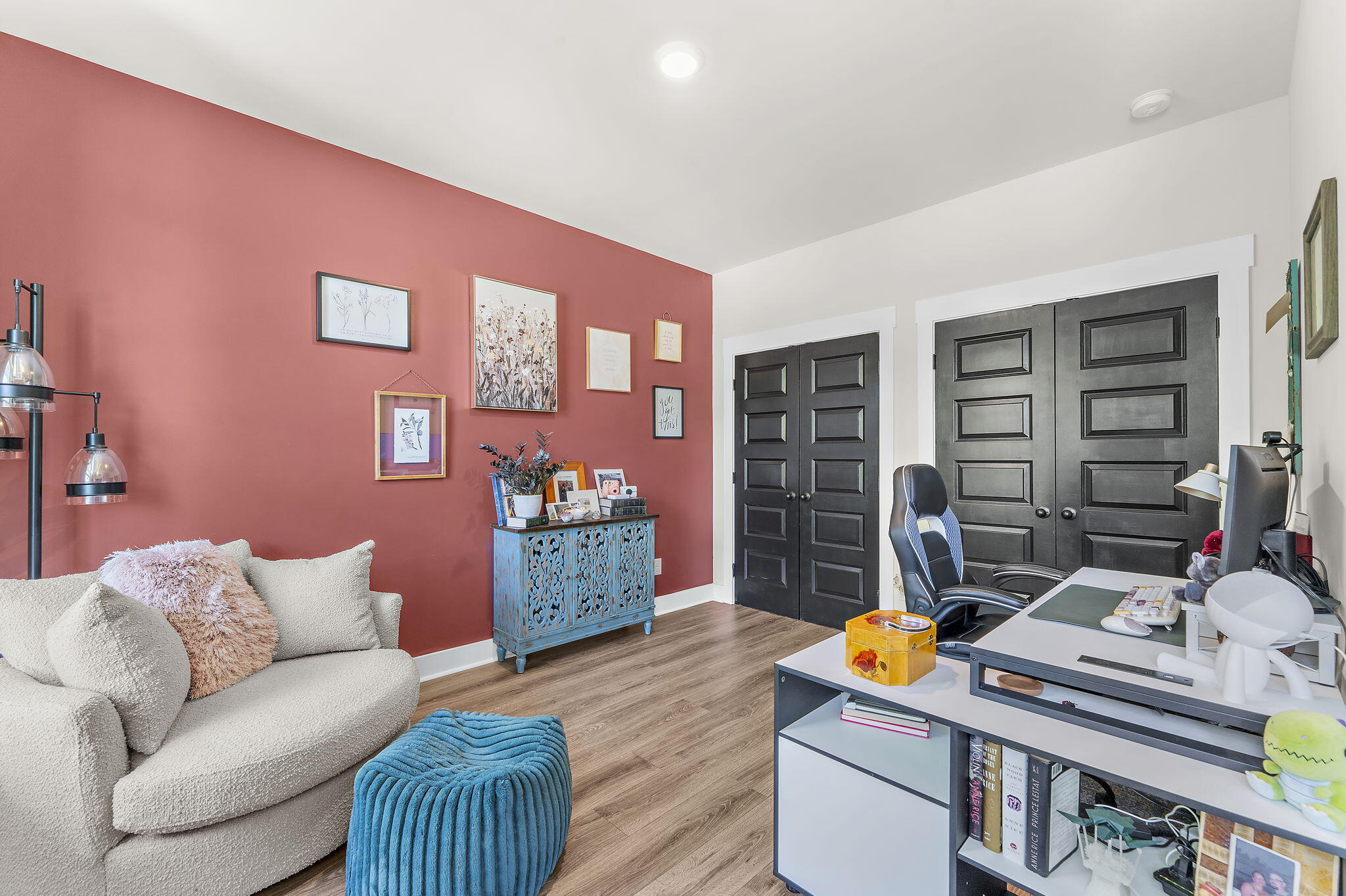 5912- B Maple Street