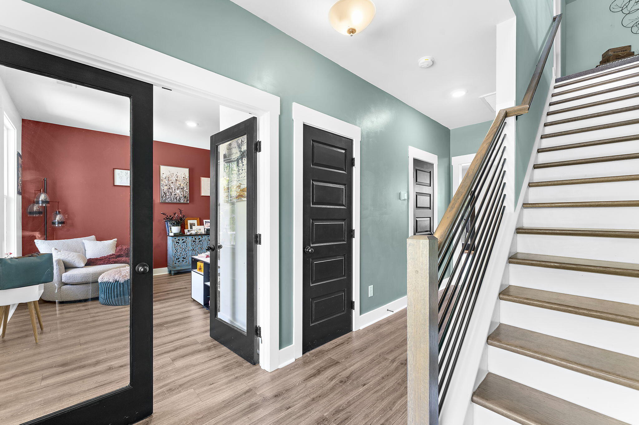 5912- B Maple Street