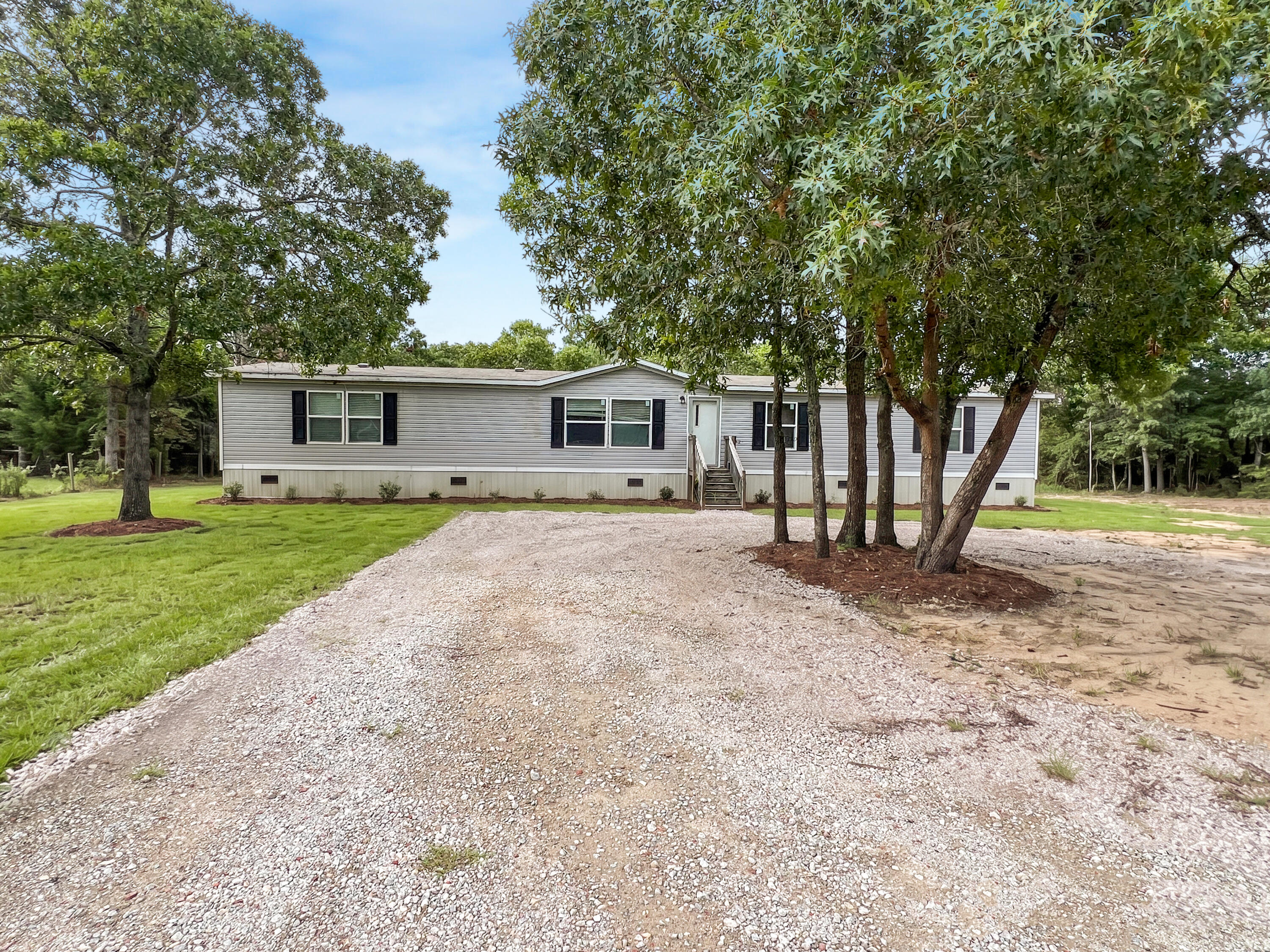 1860 Springvale Rd