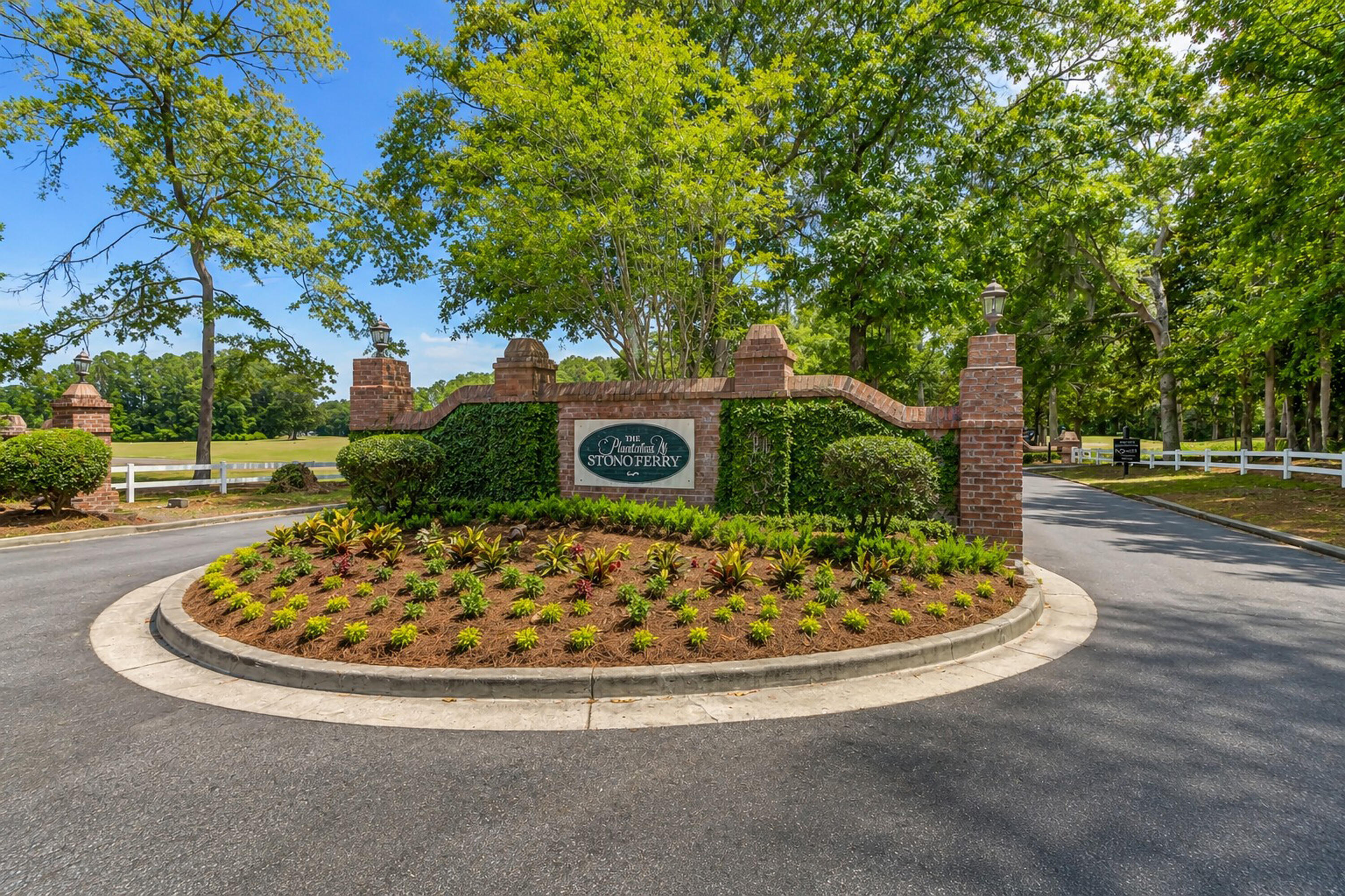5353 Birdie Lane